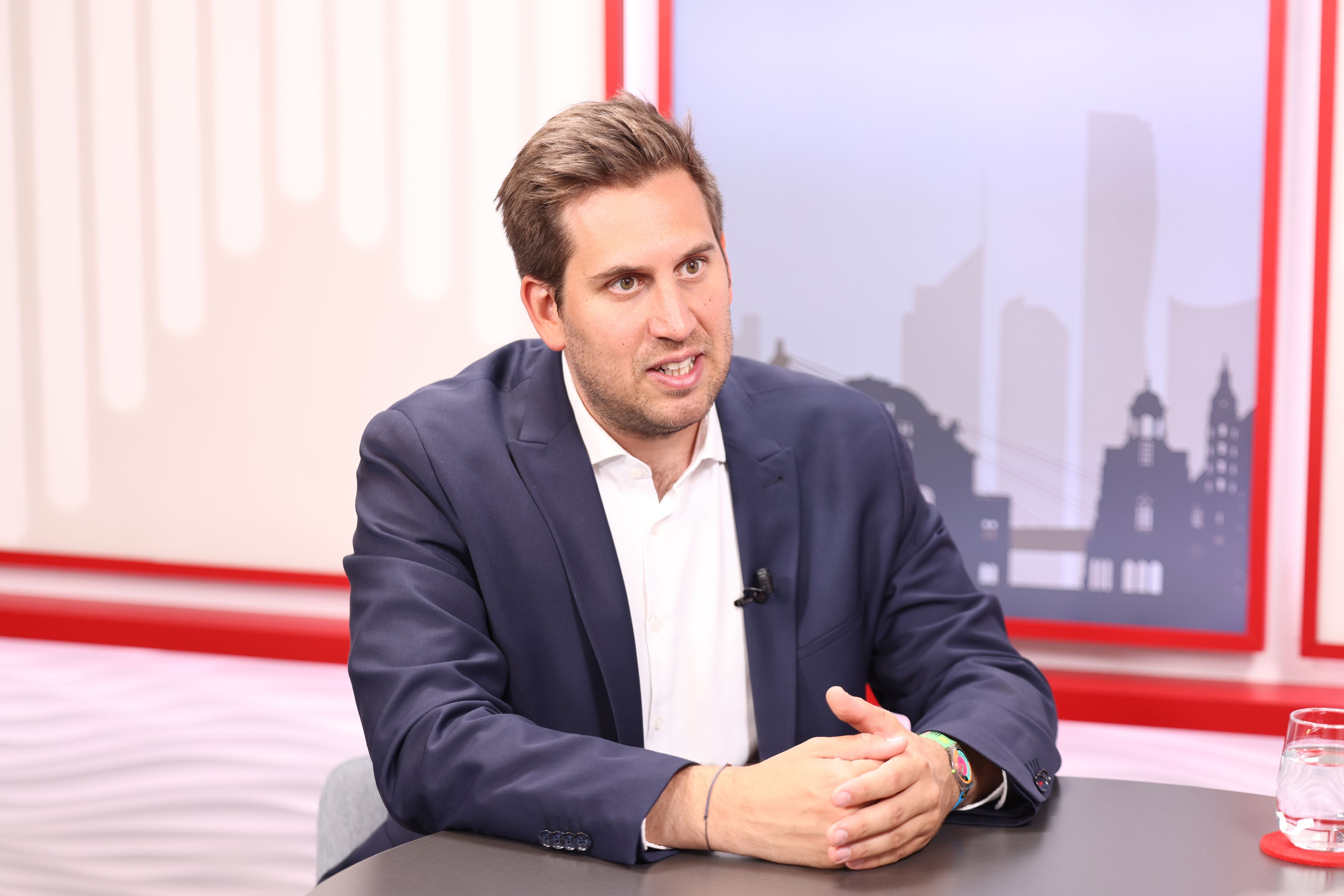 Digitalisierungsstaatssekretär Alexander Pröll (ÖVP) sucht direkten Austausch mit Bürgern.