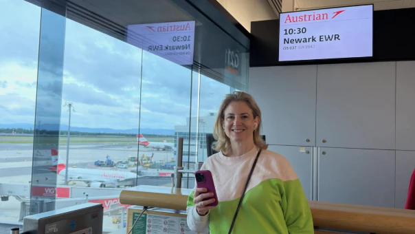 Dieses Foto postete Außenministerin Beate Meinl-Reisinger (Neos) am Montag vor ihrem Abflug.