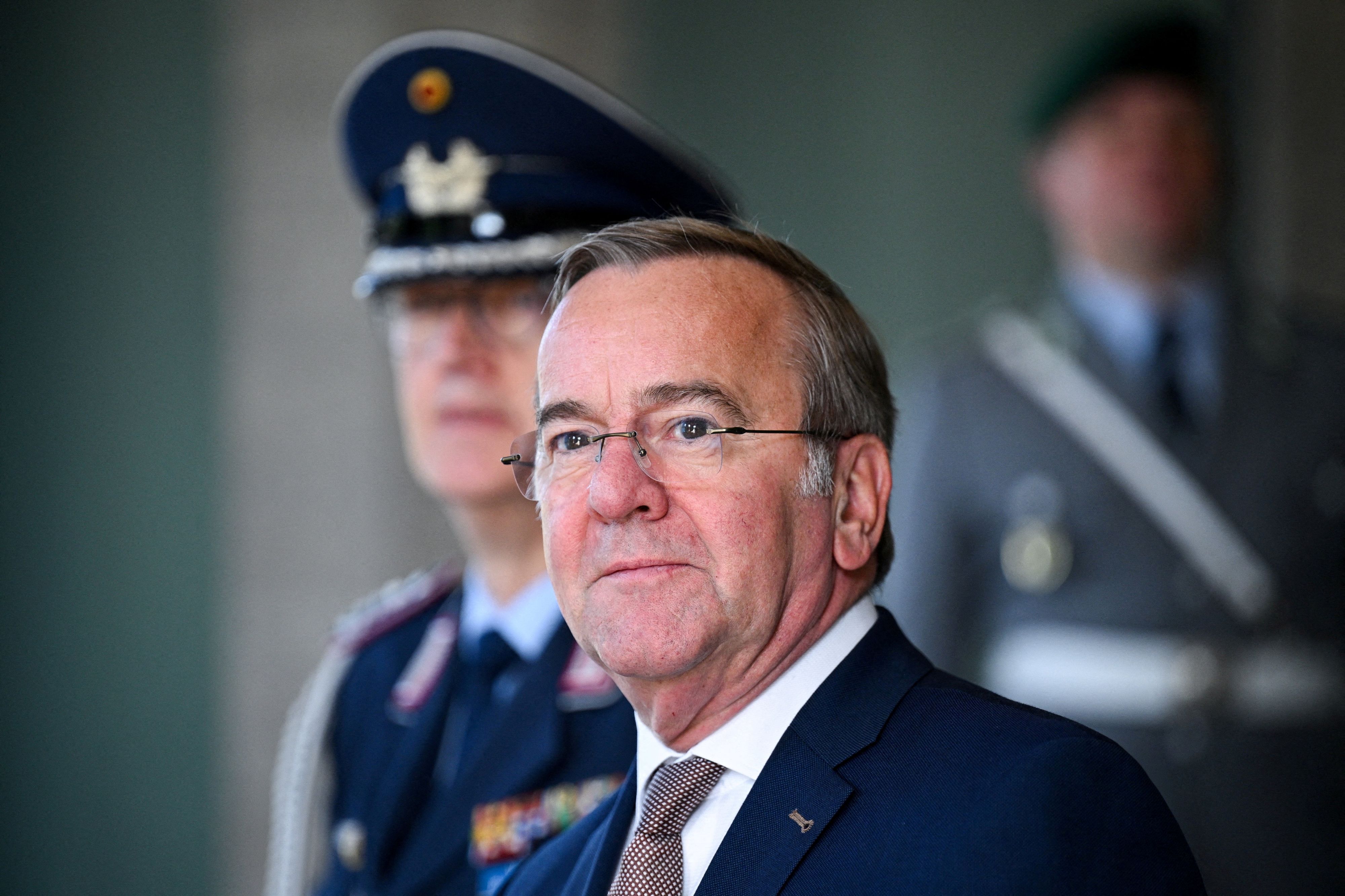 Heute.at - Wehrpflicht-Regel: Minister handelte rechtswidrig