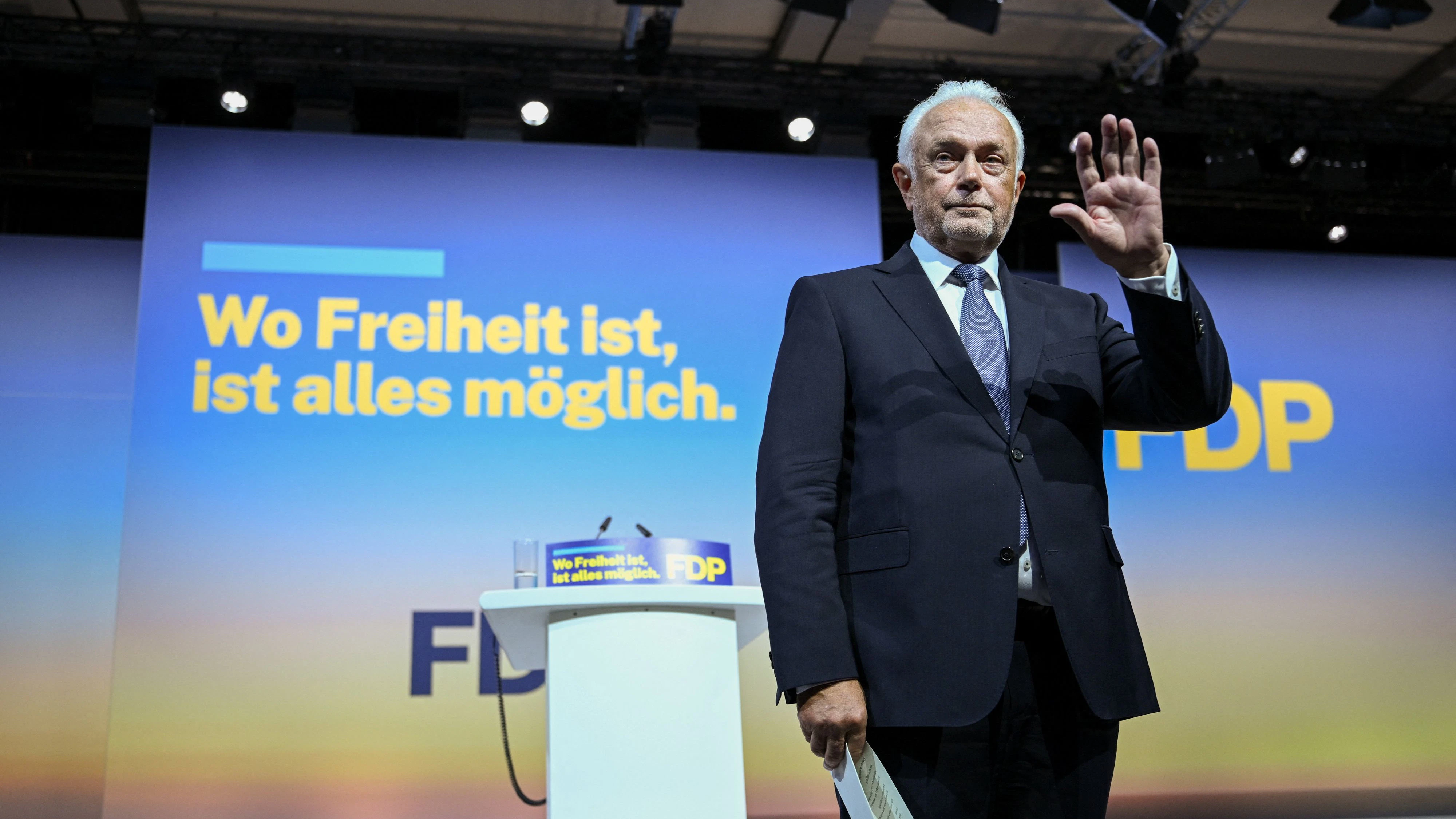 Heute.at - Jetzt weißt du, wo der Hammer hängt