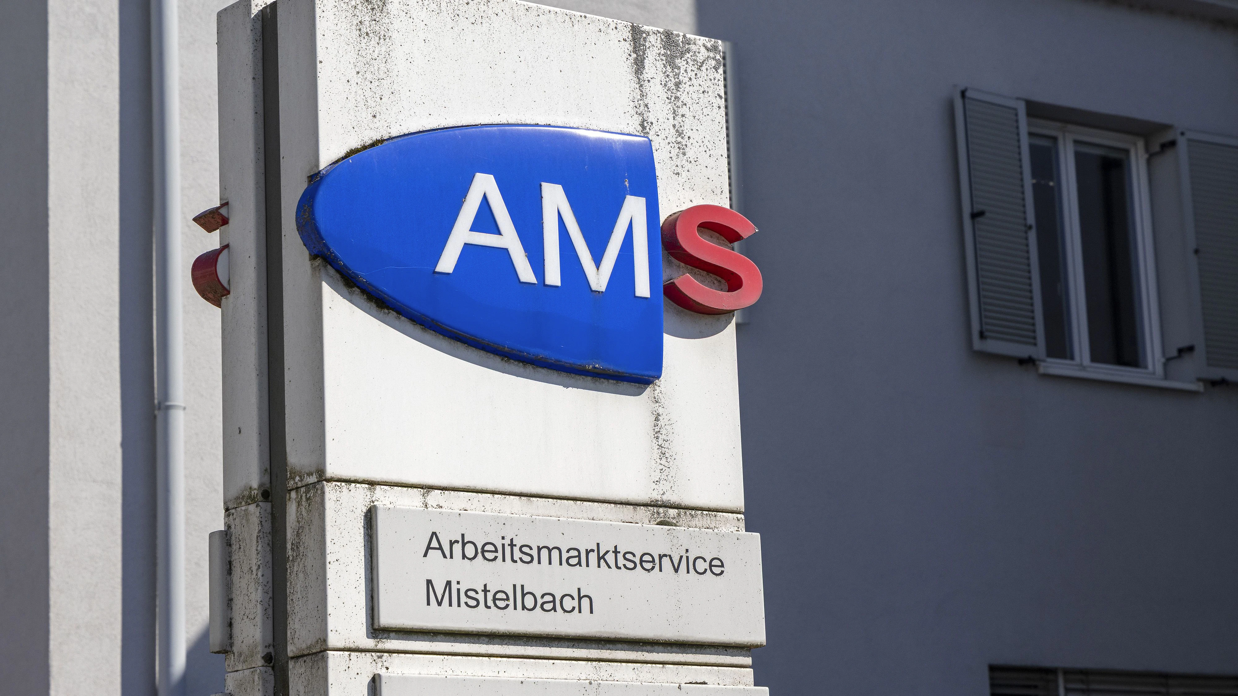 Heute.at - Arbeitslosigkeit steigt an – Hunderttausende ohne Job
