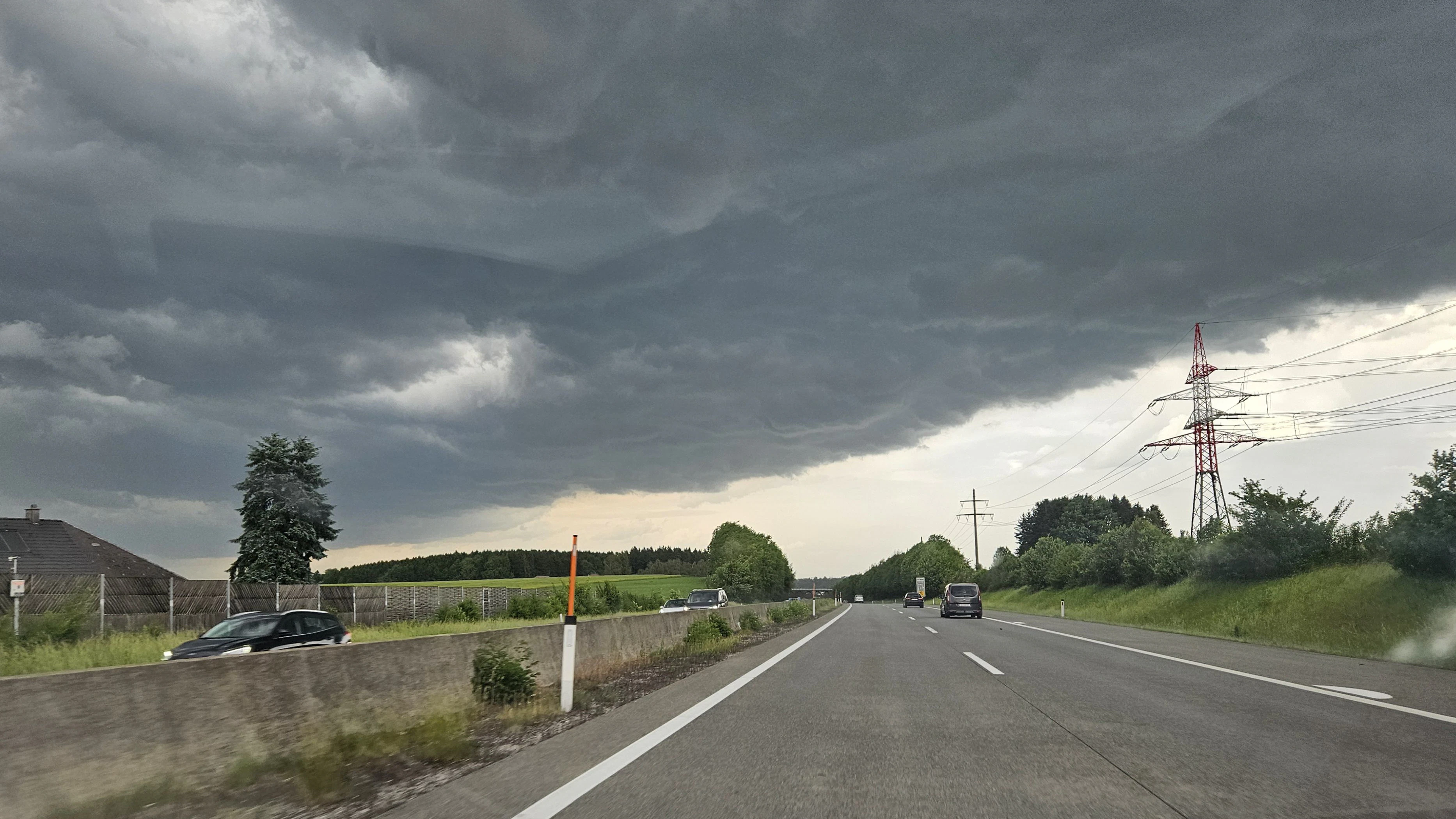 Wetter Unwetter Gewitter Gewiiter-Walze Regen Unwetter