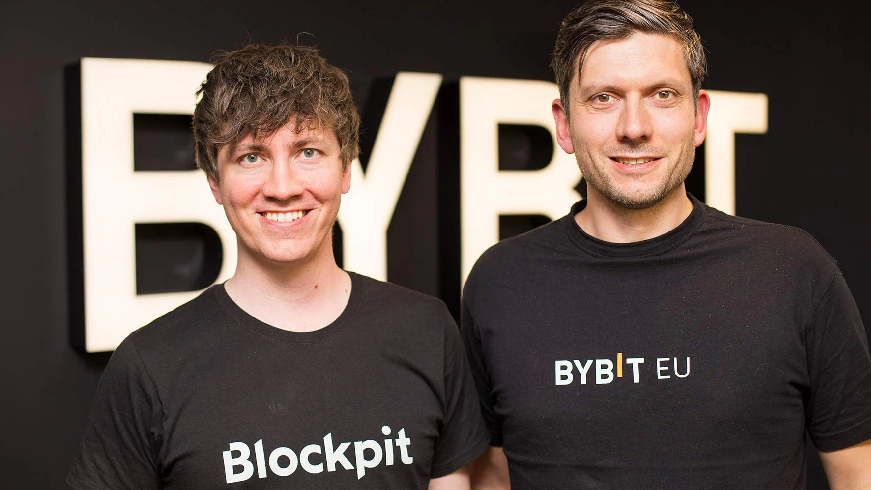 Bybit EU geht mit Blockpit strategische Partnerschaft ein.