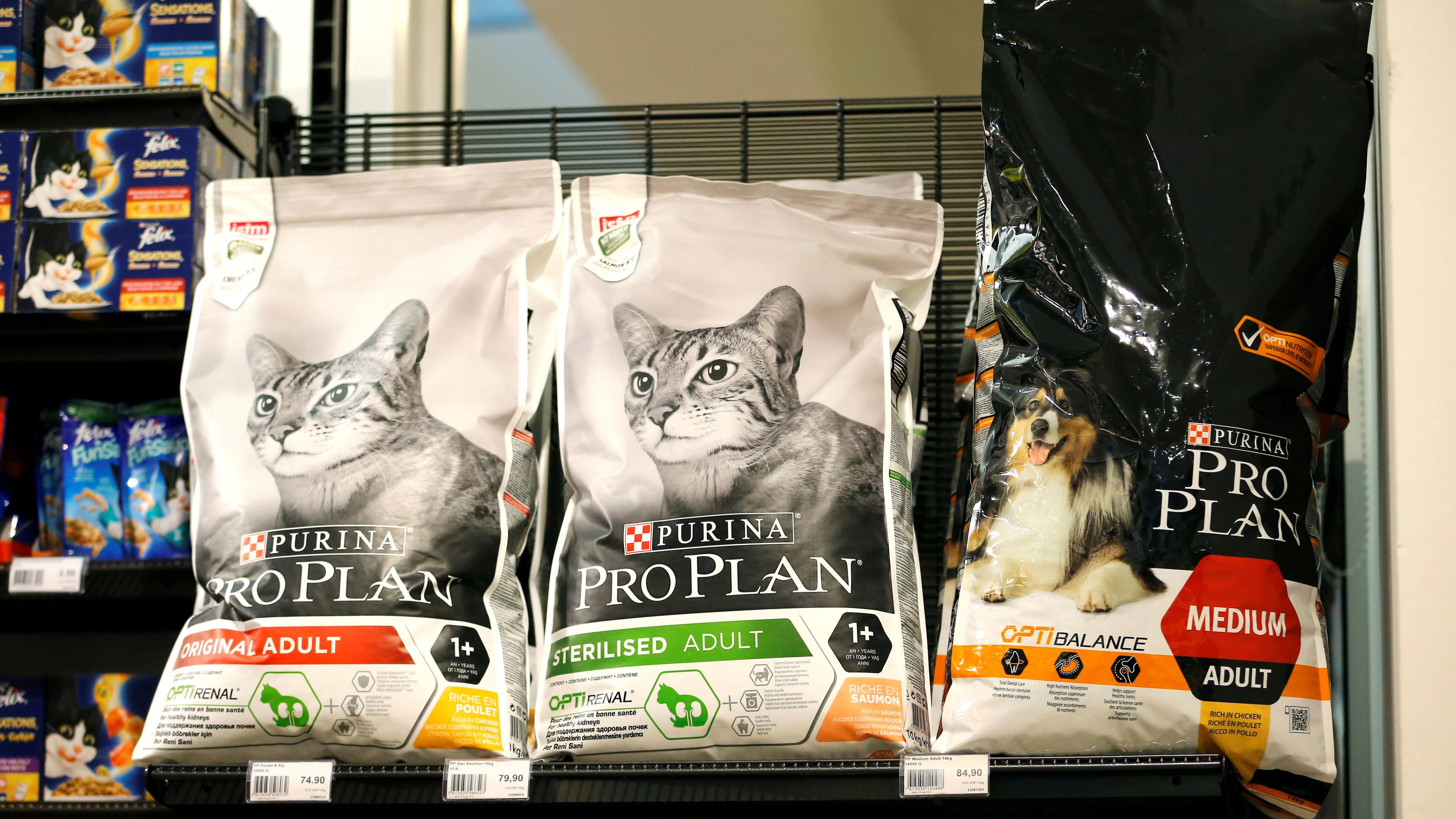 Bags of Purina Pro Plan cats food by Nestle are pictured in the supermarket of Nestle headquarters in Vevey, Switzerland, February 13, 2020. REUTERS/Pierre Albouy