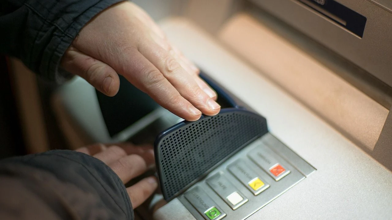 Heute.at - Vorsicht: Darum landet 1 Cent auf deinem Konto