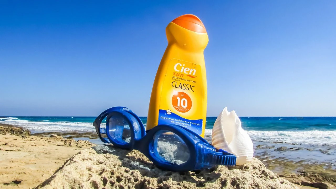Heute.at - Lidl stellt Gratis-Sonnencreme-Spender auf