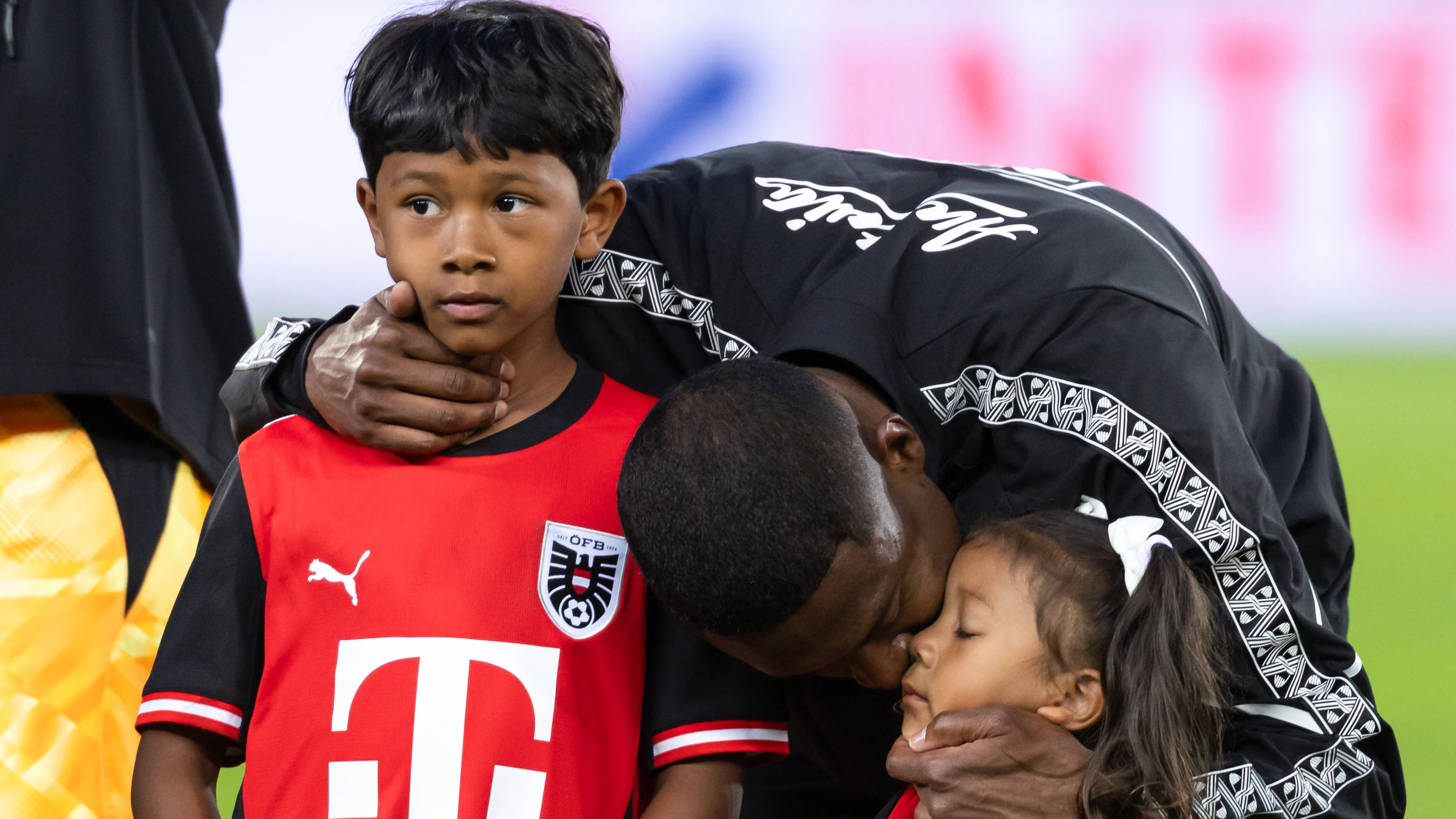 VIENNA,AUSTRIA,01.JUN.26 - SOCCER - OEFB international test match, Austria vs Tunisia. Image shows David Alaba (AUT) with his kids. Photo: GEPA pictures/ Armin Rauthner