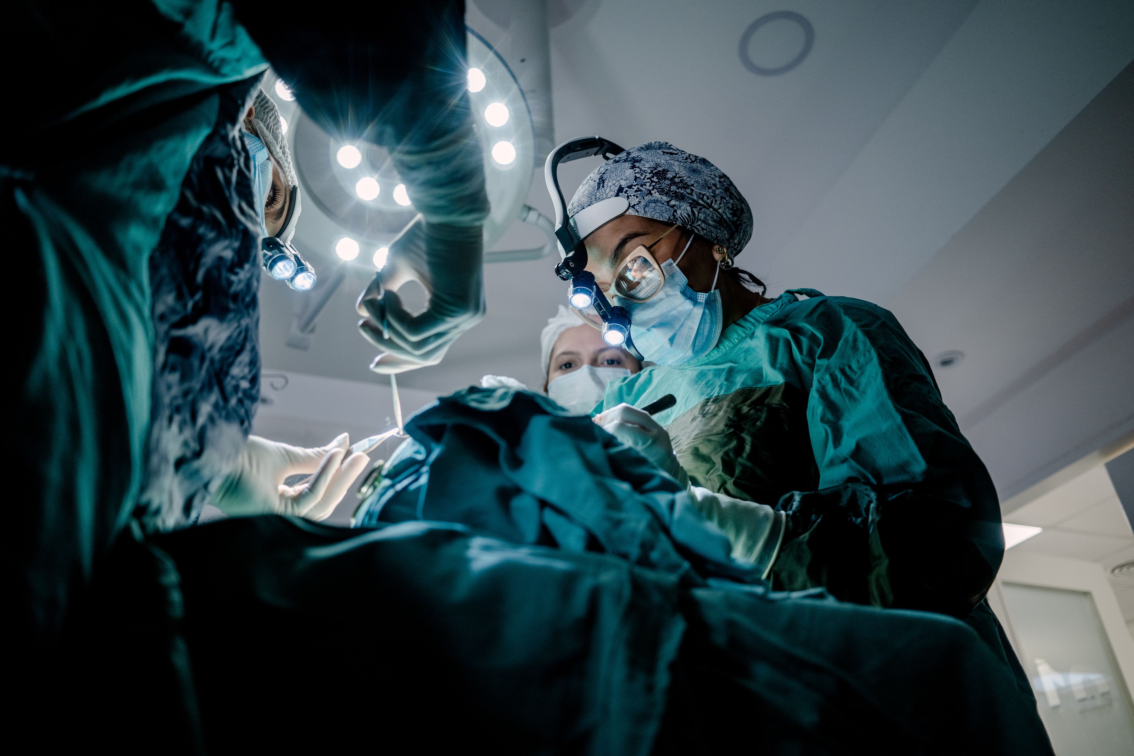 Nach dem Tod einer 17-Jährigen im Burgenland ermitteln die Behörden gegen drei Ärzte. Ursache war eine perforierte Blinddarmentzündung mit Sepsis.
