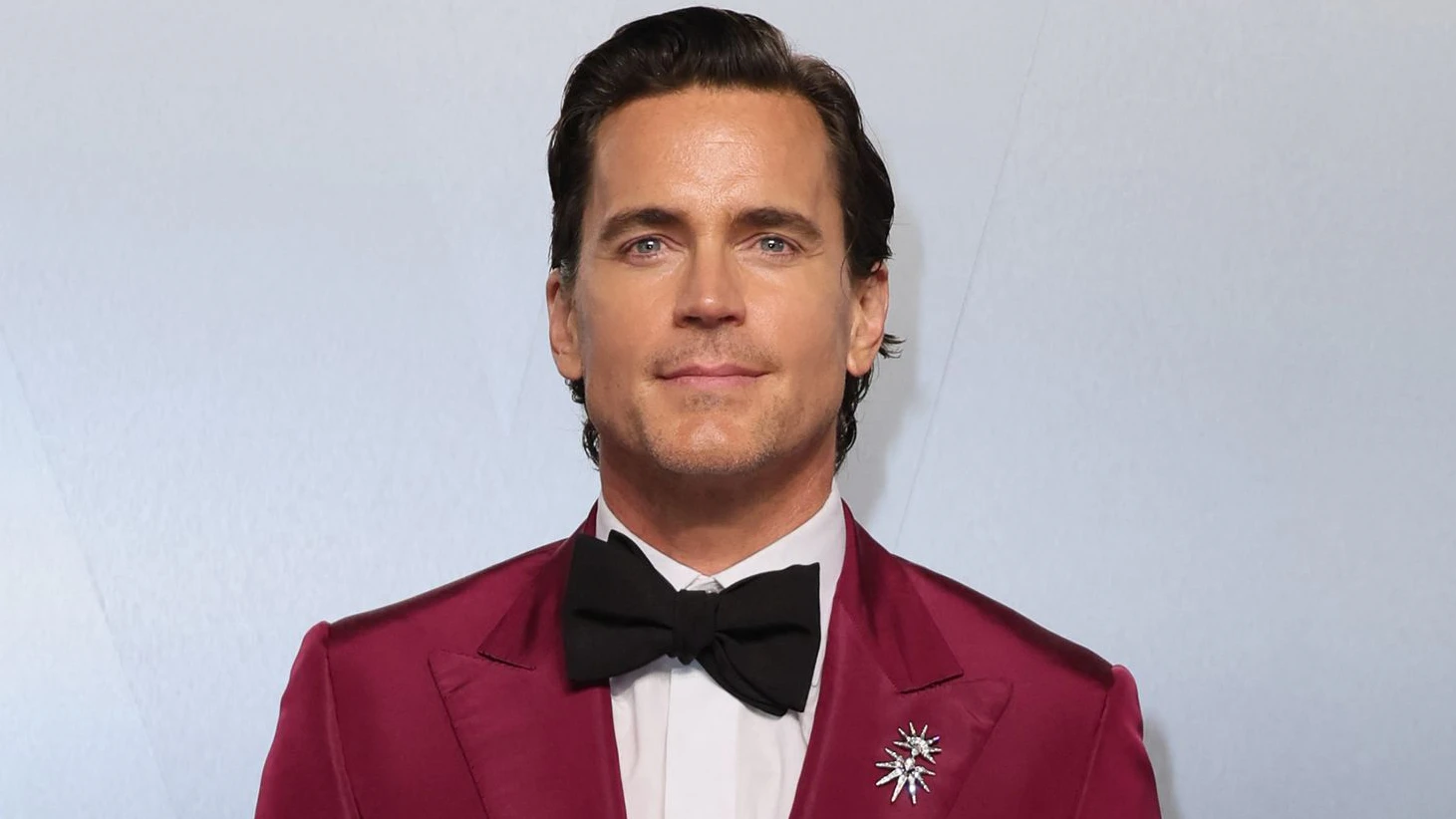 Viele Lookmaxxer wollen aussehen wie Matt Bomer.