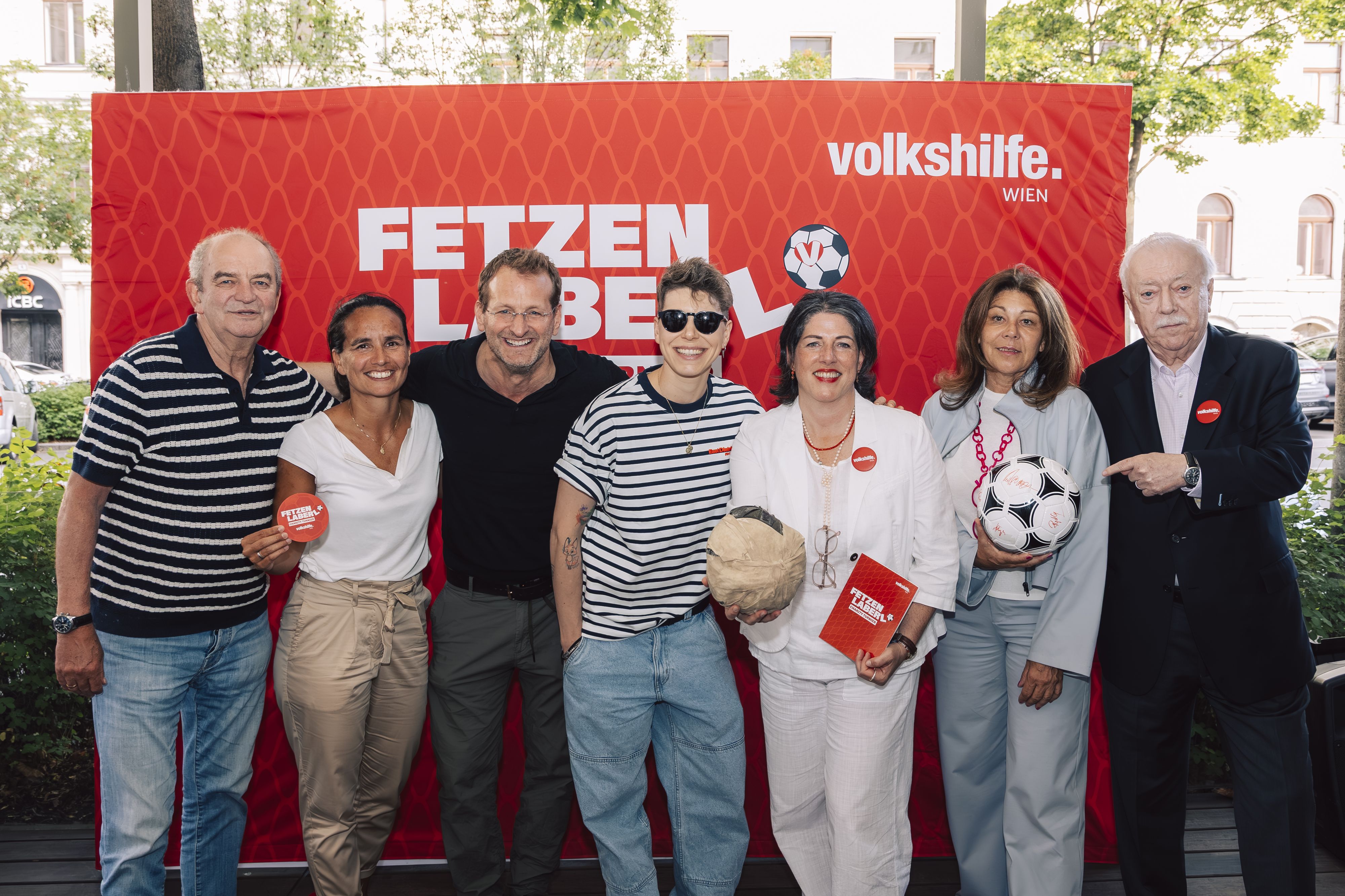 (v.l.) Herbert Prohaska, Irene Fuhrmann, Andreas Ferner, Virginia Ernst, Tanja Wehsely, Yvonne Rychly und Michael Häupl.