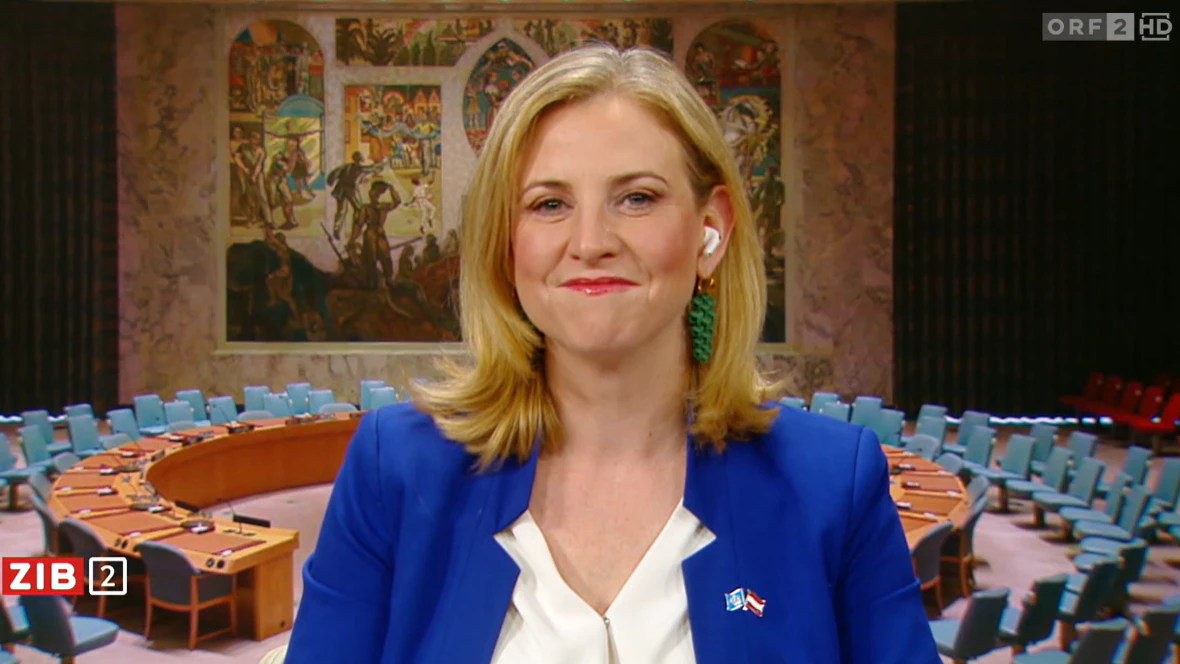 Eine zufriedene Außenministerin Meinl-Reisinger in der "ZiB 2".