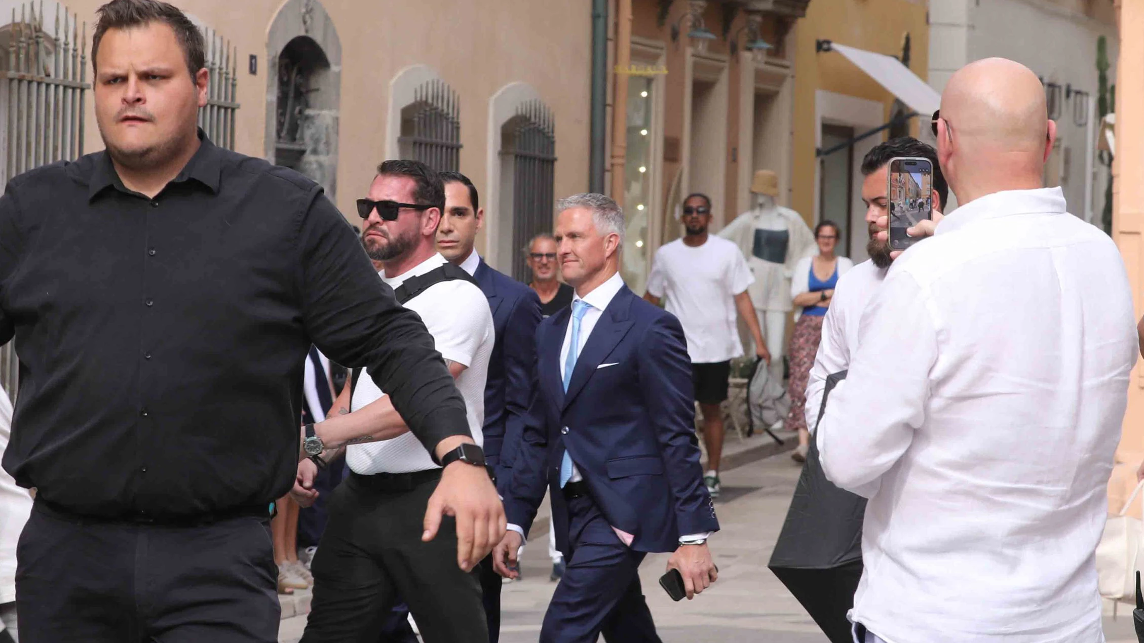 Heute.at - Luxus, Familie: Erste Fotos der Schumi-Hochzeit sind da