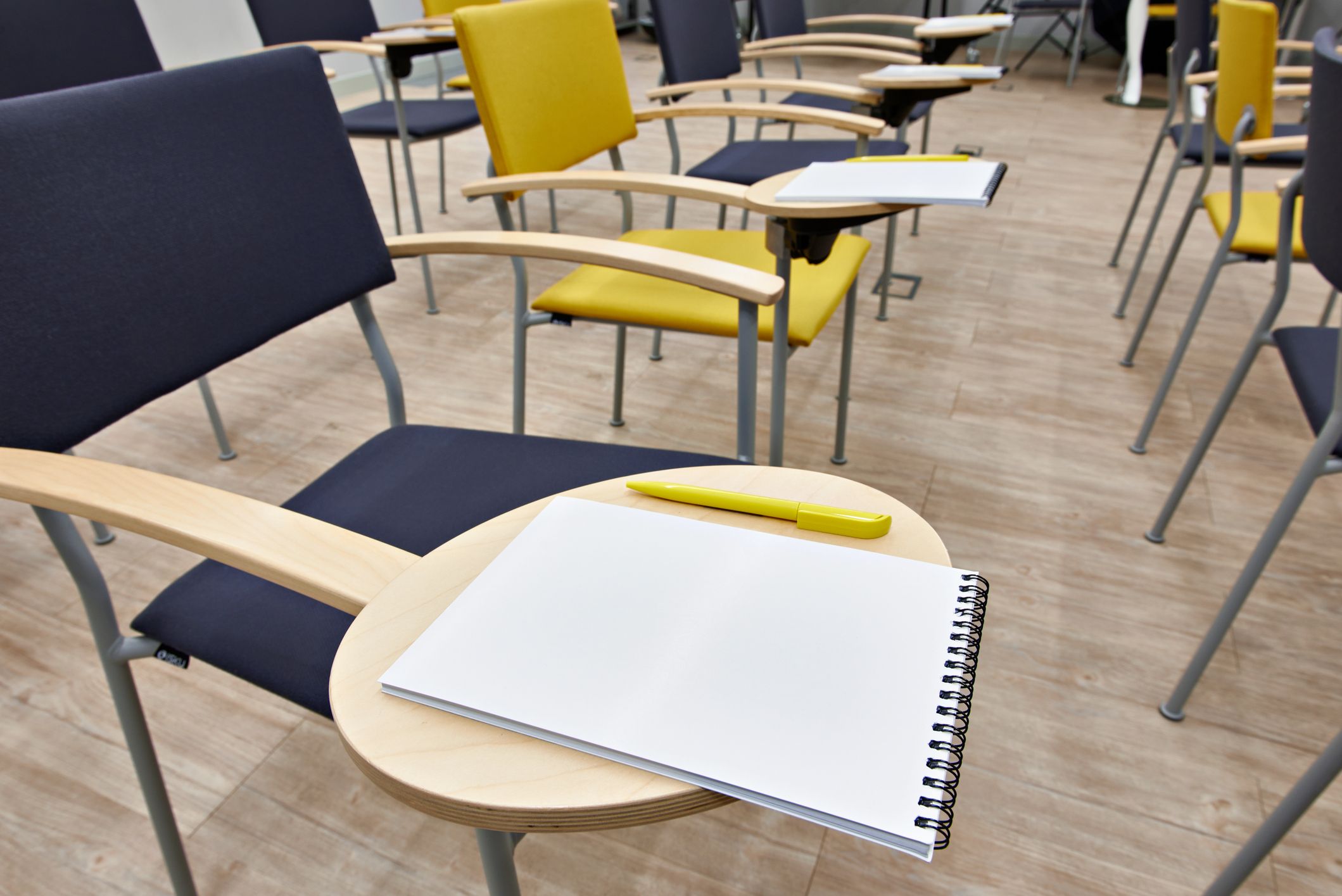 Rat auf Draht verzeichnet zunehmend Anfragen von Eltern und Jugendlichen zum Thema Schulverweigerung.