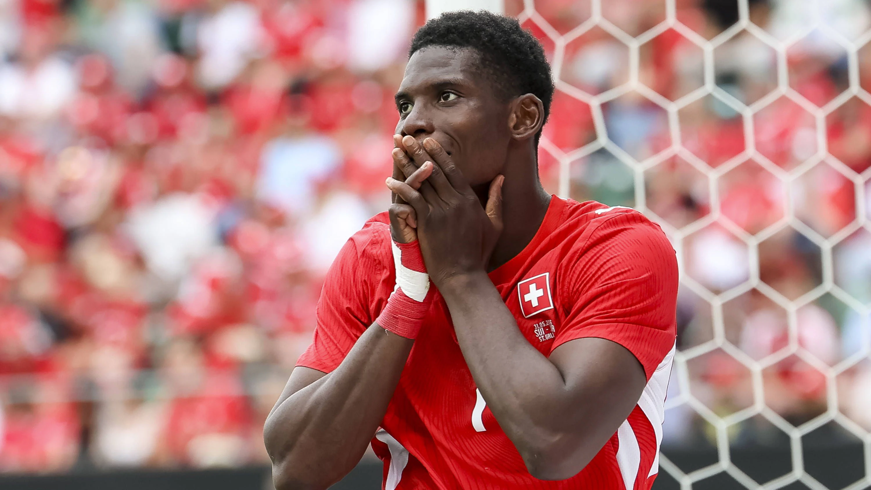 Breel Embolo bekommt seit zwei Tagen keine Einreise-Bewilligung für die USA. 