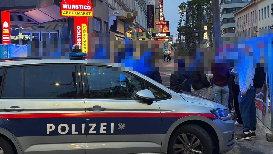 Amok-Drohung bei Wiener Kult-Kebab! Polizei im Einsatz