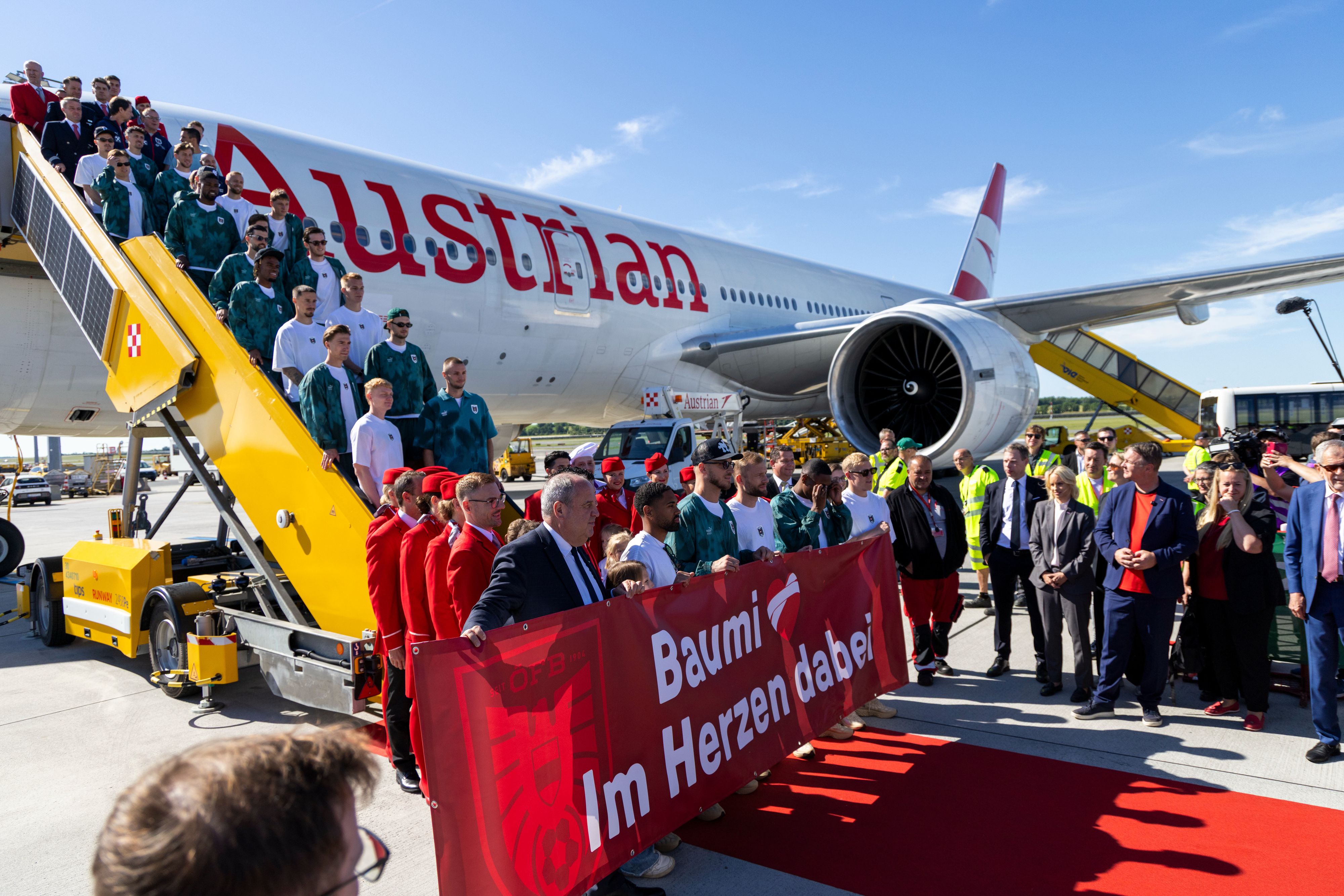 Heute.at - Abenteuer beginnt! ÖFB-Team fliegt JETZT in die USA