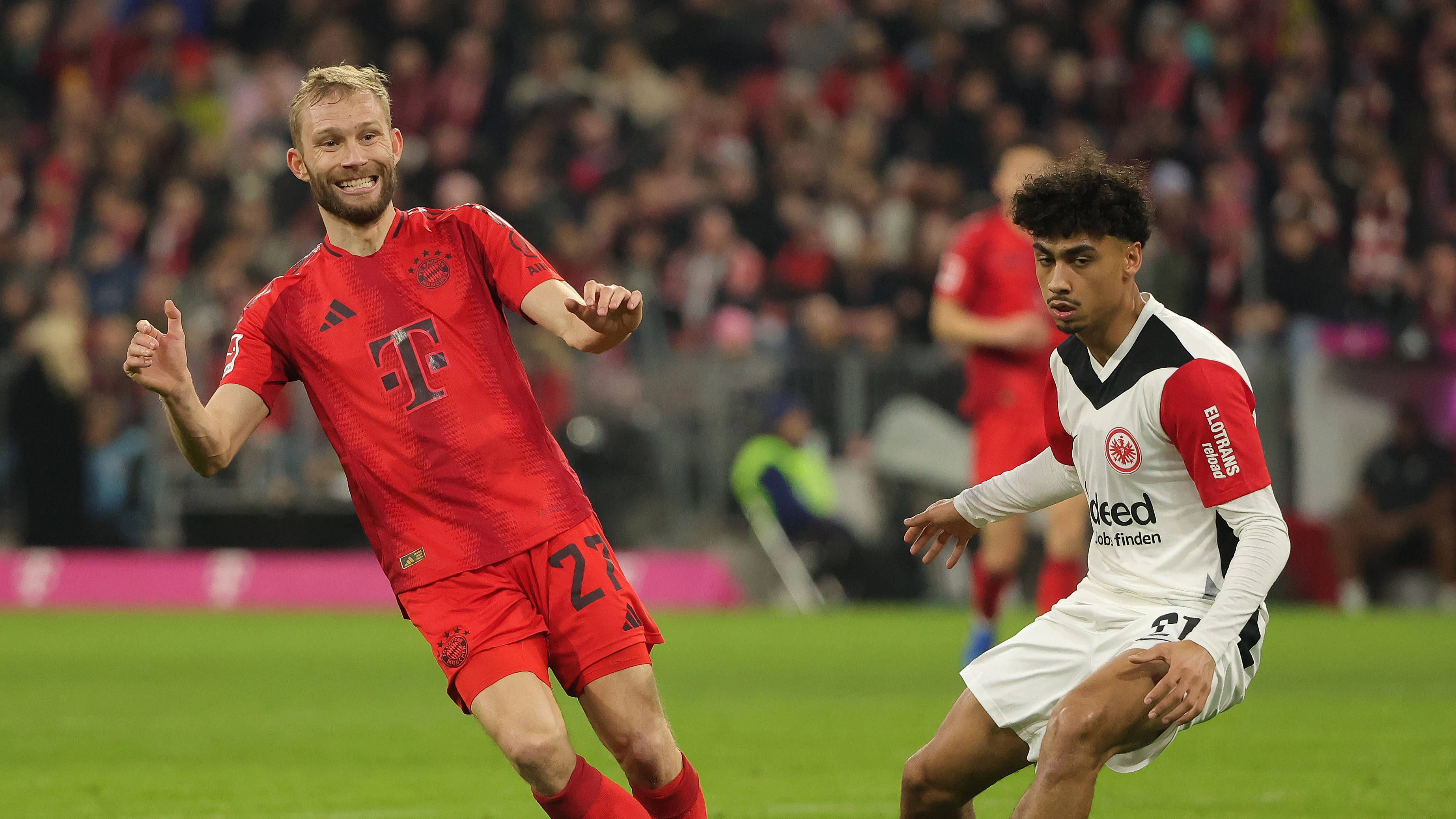 Nathaniel Brown könnte Konrad Laimer bei den Bayern beerben. 