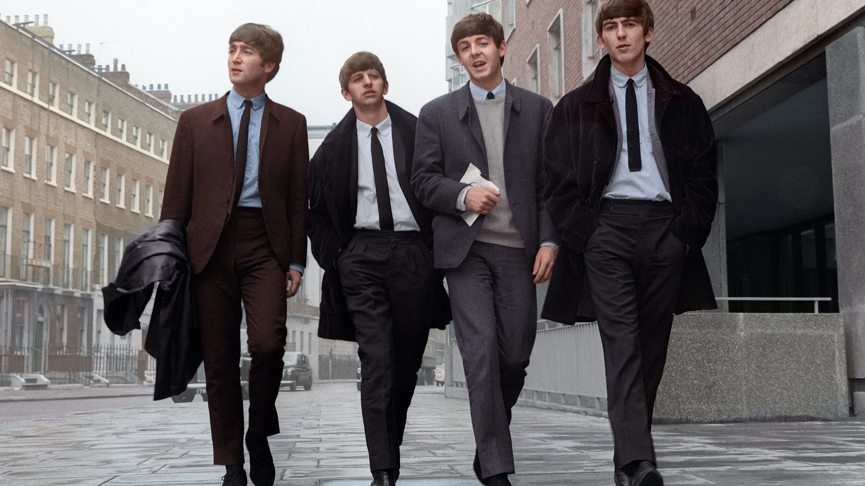 <p class="p1">John, Ringo, Paul und George (v.l.n.r.) unterwegs in London, 2. Juli 1963.<br></p> <p class="p1"></p>