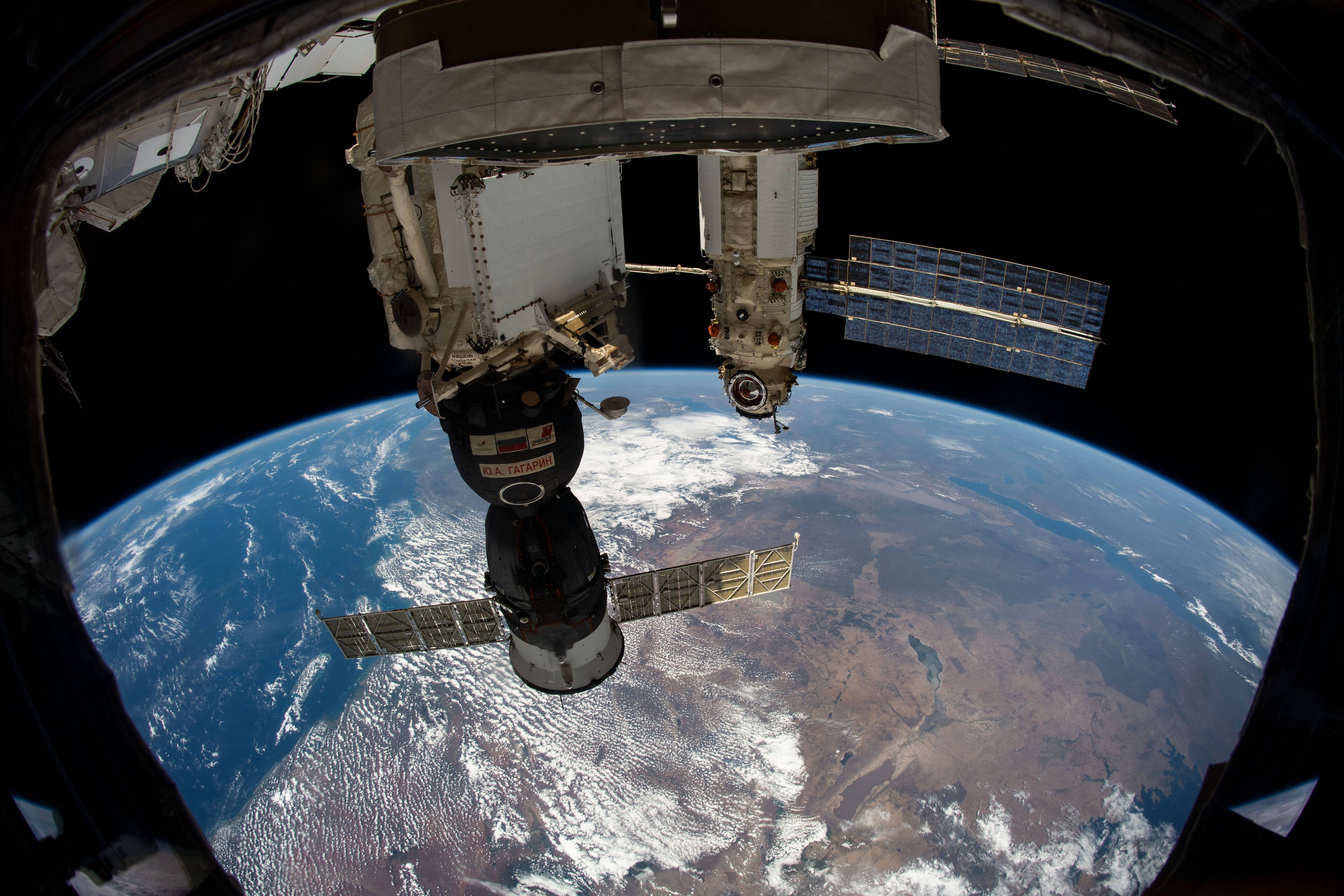 Heute.at - Leck in Raumstation – Astronauten müssen Schutz suchen