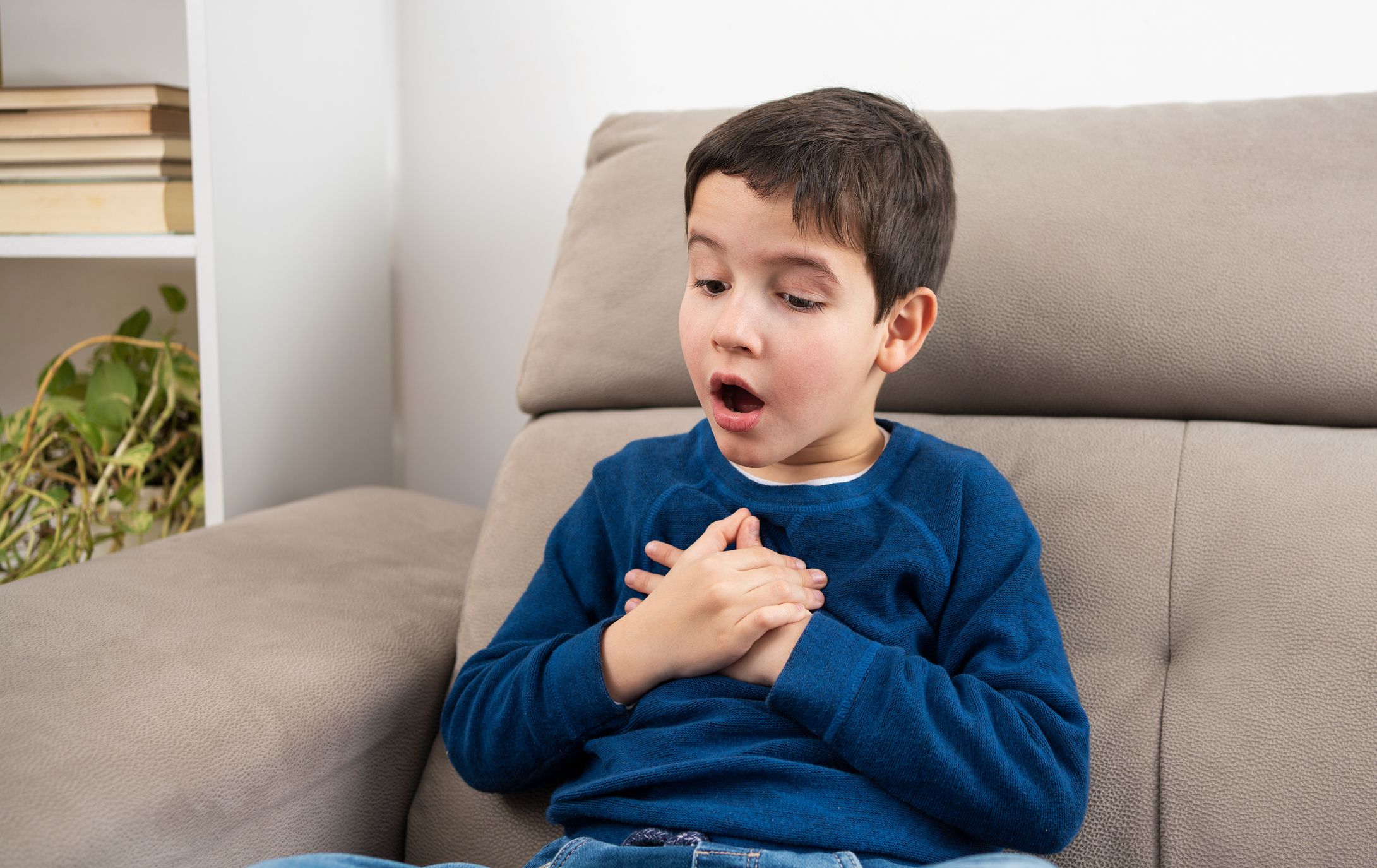 Das Kind hatte andauernd Infekte und dadurch bereits Atem- und Hörprobleme.