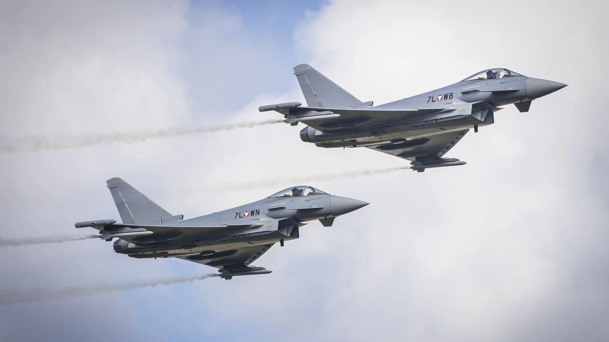 Heute.at - Eurofighter trainieren wieder – wo es ab Montag kracht