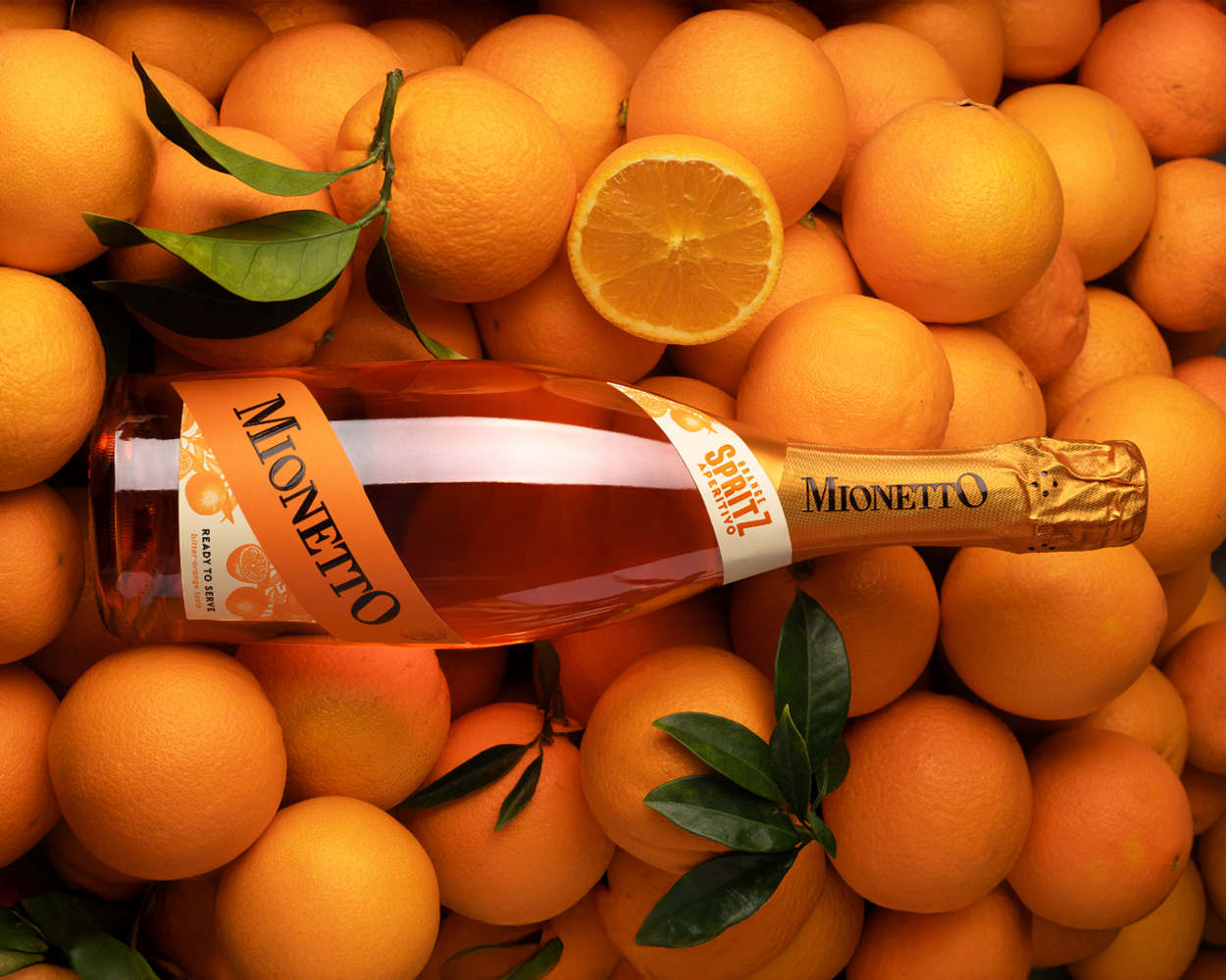 Heute.at - Und ... Spritz! Mionetto setzt auf neuen Sommer-Hit