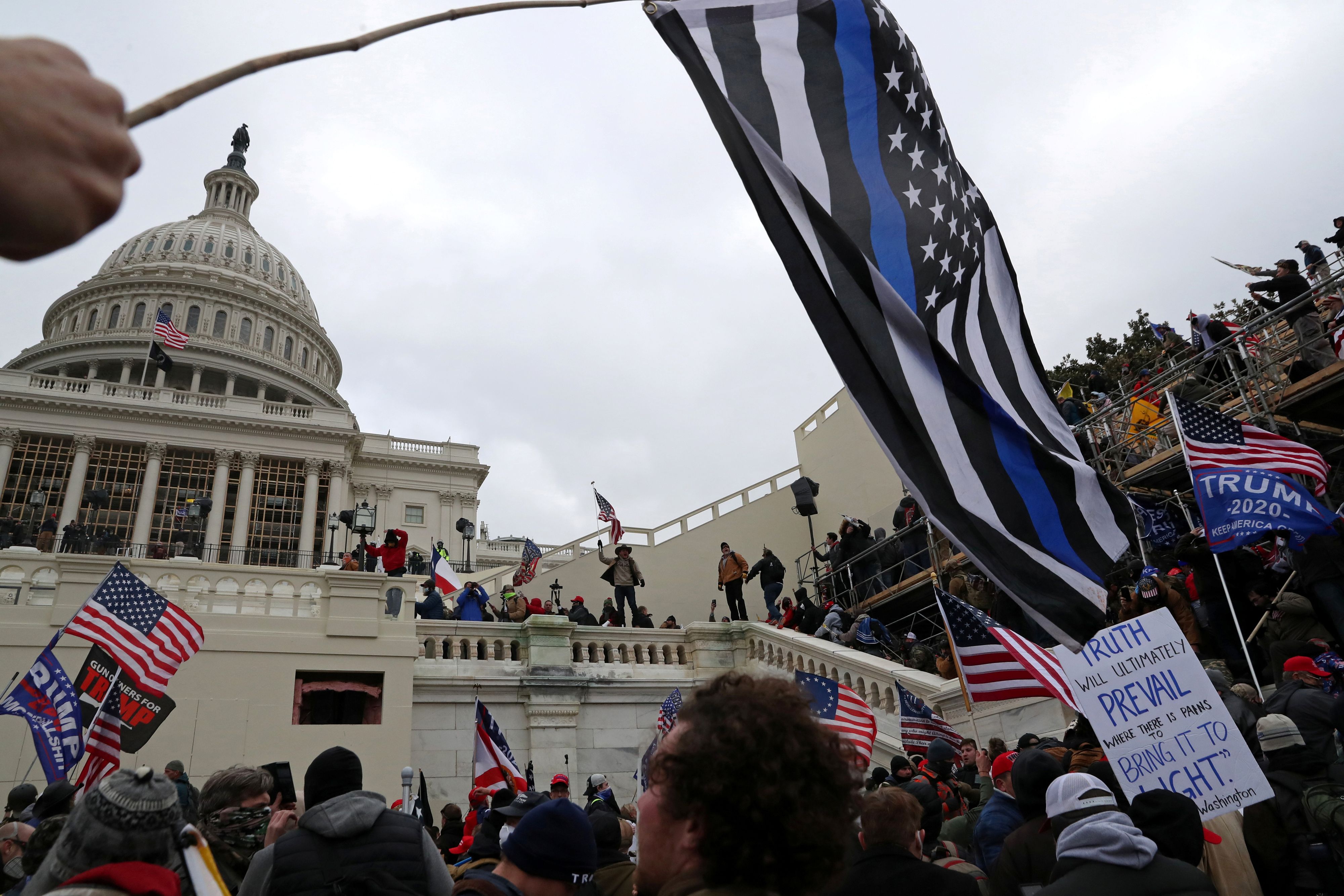 Heute.at - Verurteilter Kapitolstürmer arbeitet im Pentagon