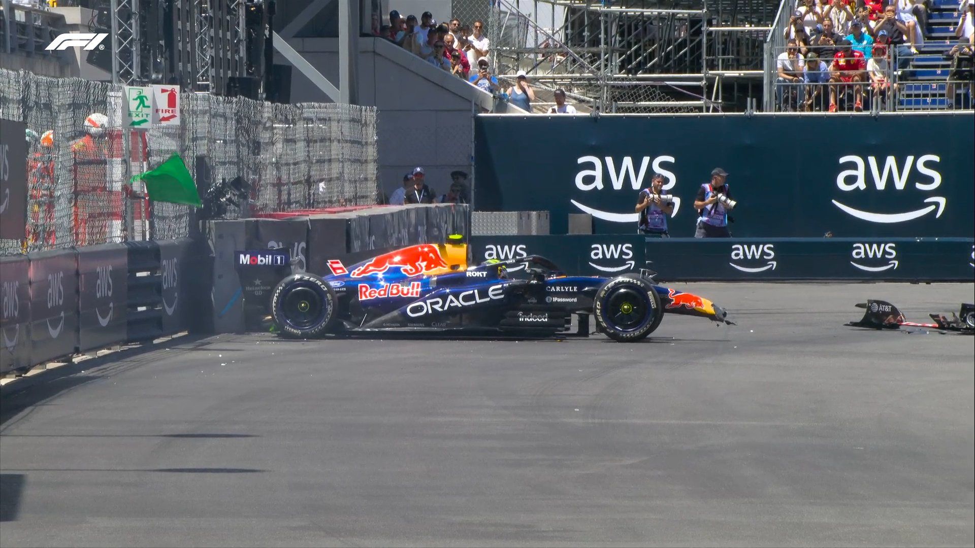 Heute.at - Rote Flagge – Red-Bull-Star fliegt in Monaco heftig ab