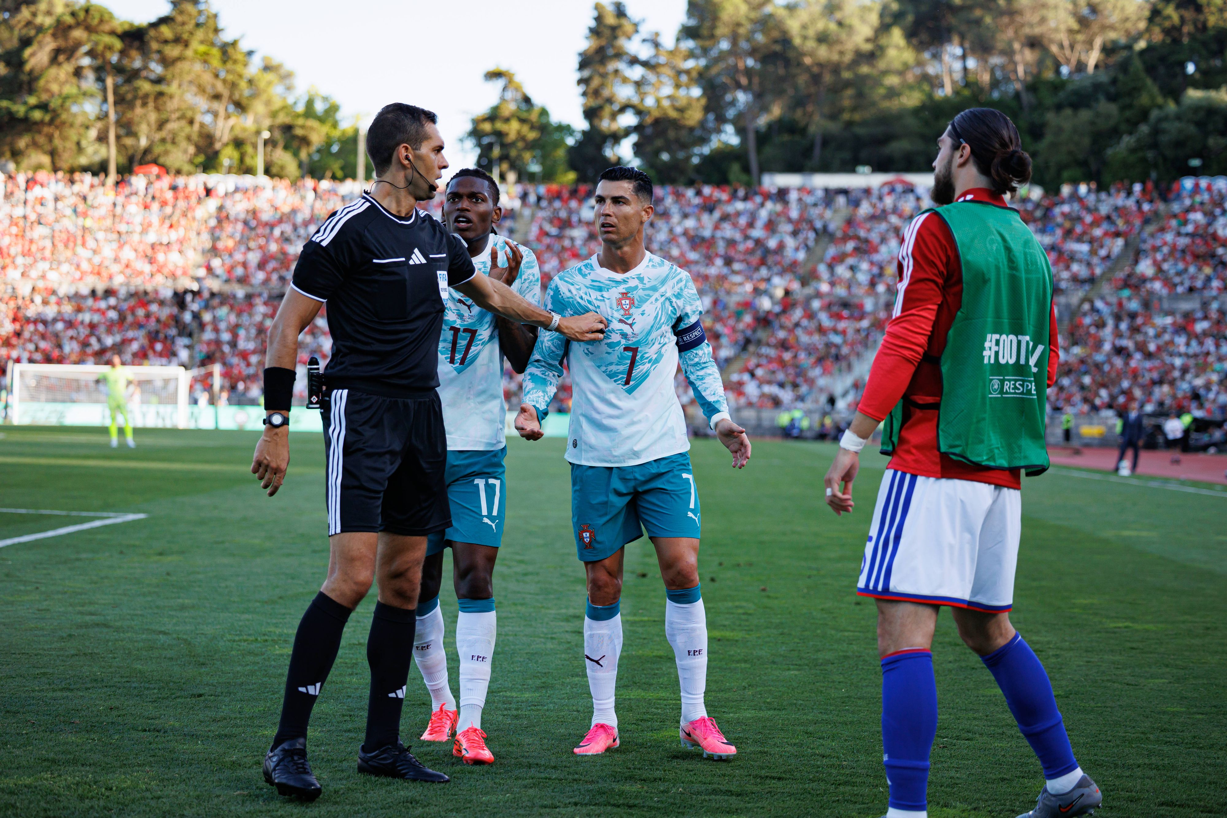 Rafael Leao und CR7.