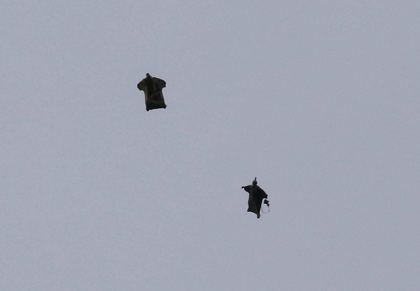 Heute.at - Absturz aus 2.080 Metern: Wingsuit-Flieger (47) tot