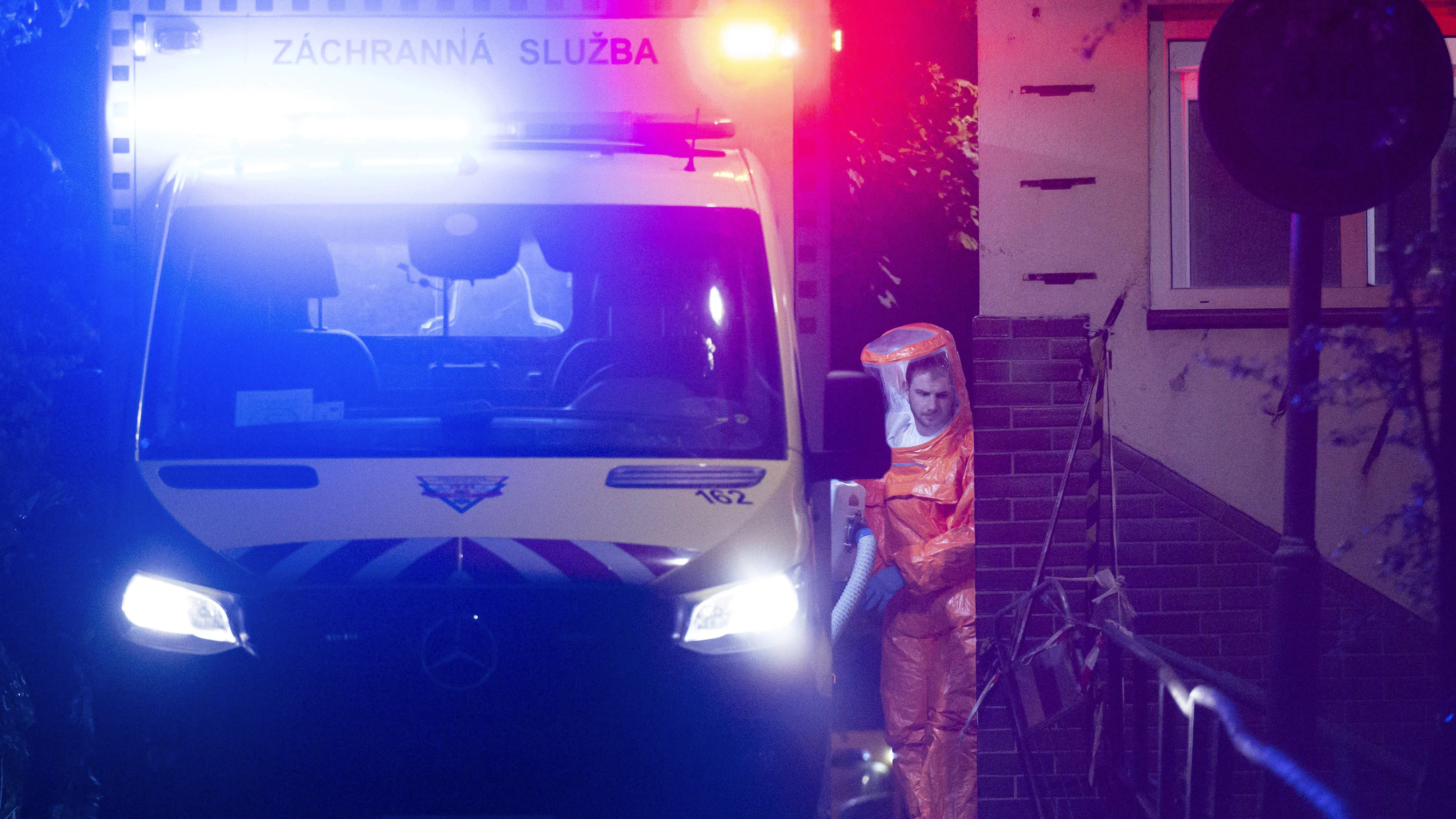 US citizen, who was in contact with person who contracted Ebola in Africa, arrived in Prague Bulovka University Hospital during the night and is to be treated in isolation there for three weeks, May 21, 2026. The man will spend his isolation at the Clinic of Infectious Diseases at Bulovka Teaching Hospital, which has a special biobox for such cases, an airtight, transparent tent inside a room with its own air filtration system. It is not yet clear whether the man has contracted Ebola. According to available information, he has no symptoms. Until symptoms appear, Infectious Diseases Clinic head Hana Rohacova said, he will only be monitored at the hospital and will not undergo any tests. If symptoms do appear, Czechia will send his samples to PUBLICATIONxNOTxINxCZExSVK CTKPhotoP2026052100350