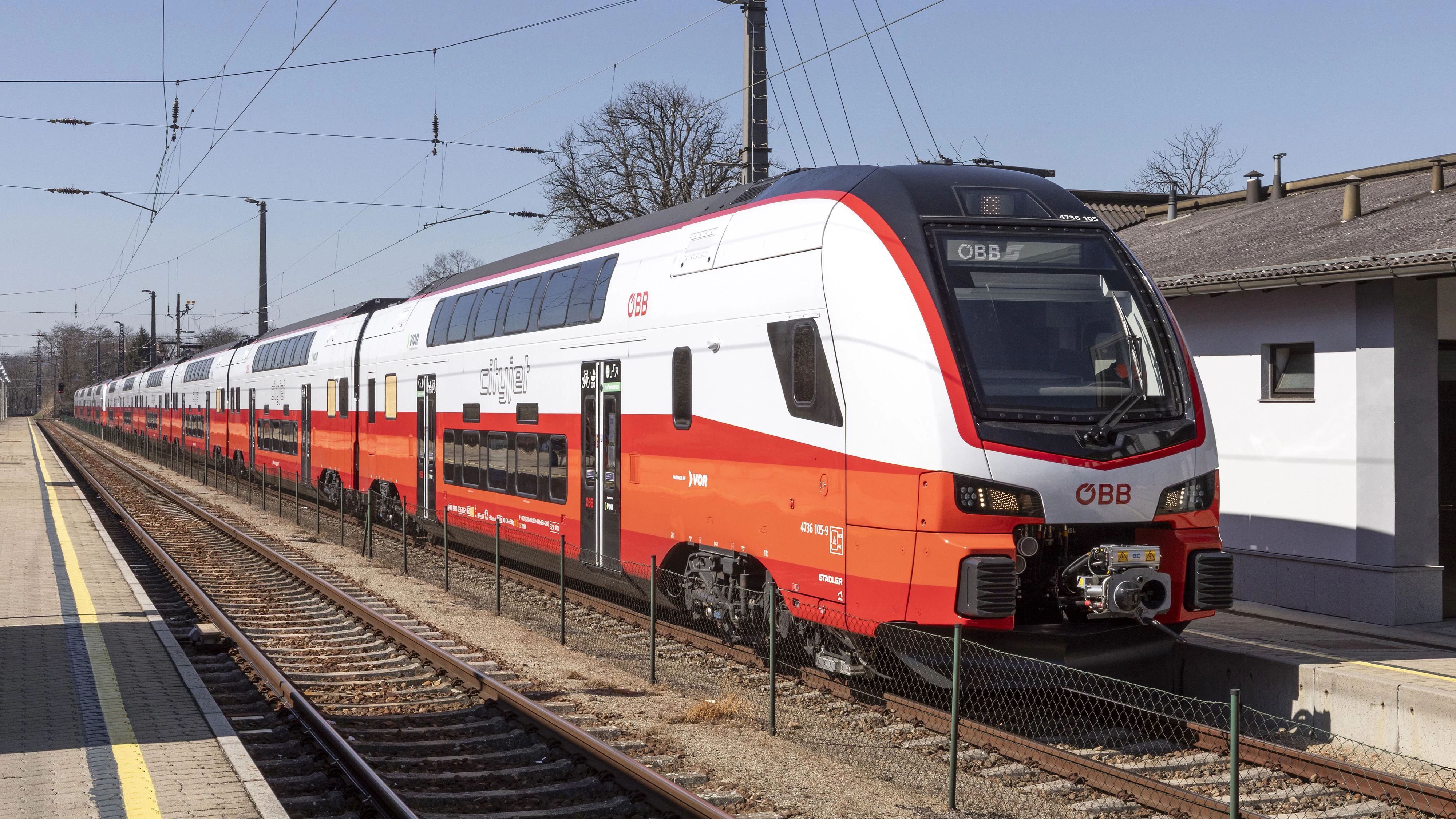 Heute.at - Tote bei fatalem Zugunfall mit Auto auf Bahnübergang