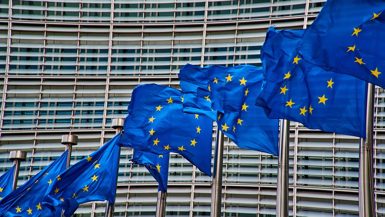 EU-Flaggen in Brüssel