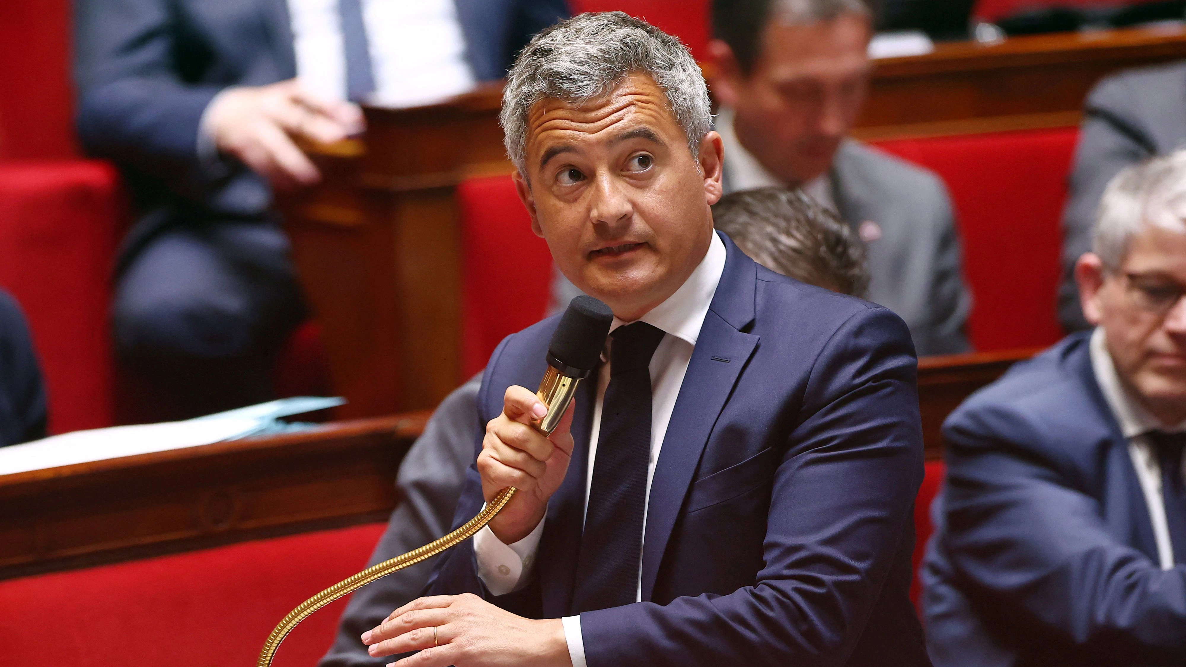 Justizminister Gérald Darmanin will "alle Anzeigen, die Kinder betreffen", noch einmal prüfen lassen.
