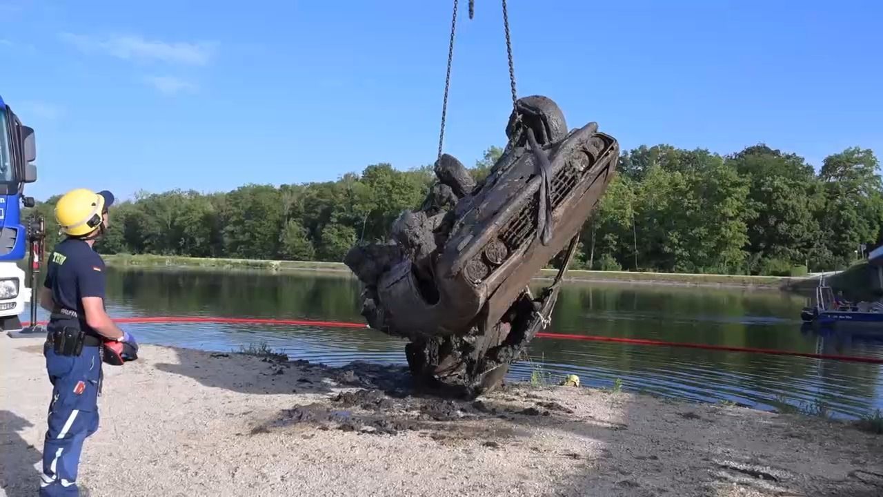 Der Opel Manta dürfte 50 Jahre lang in der Donau gelegen haben.