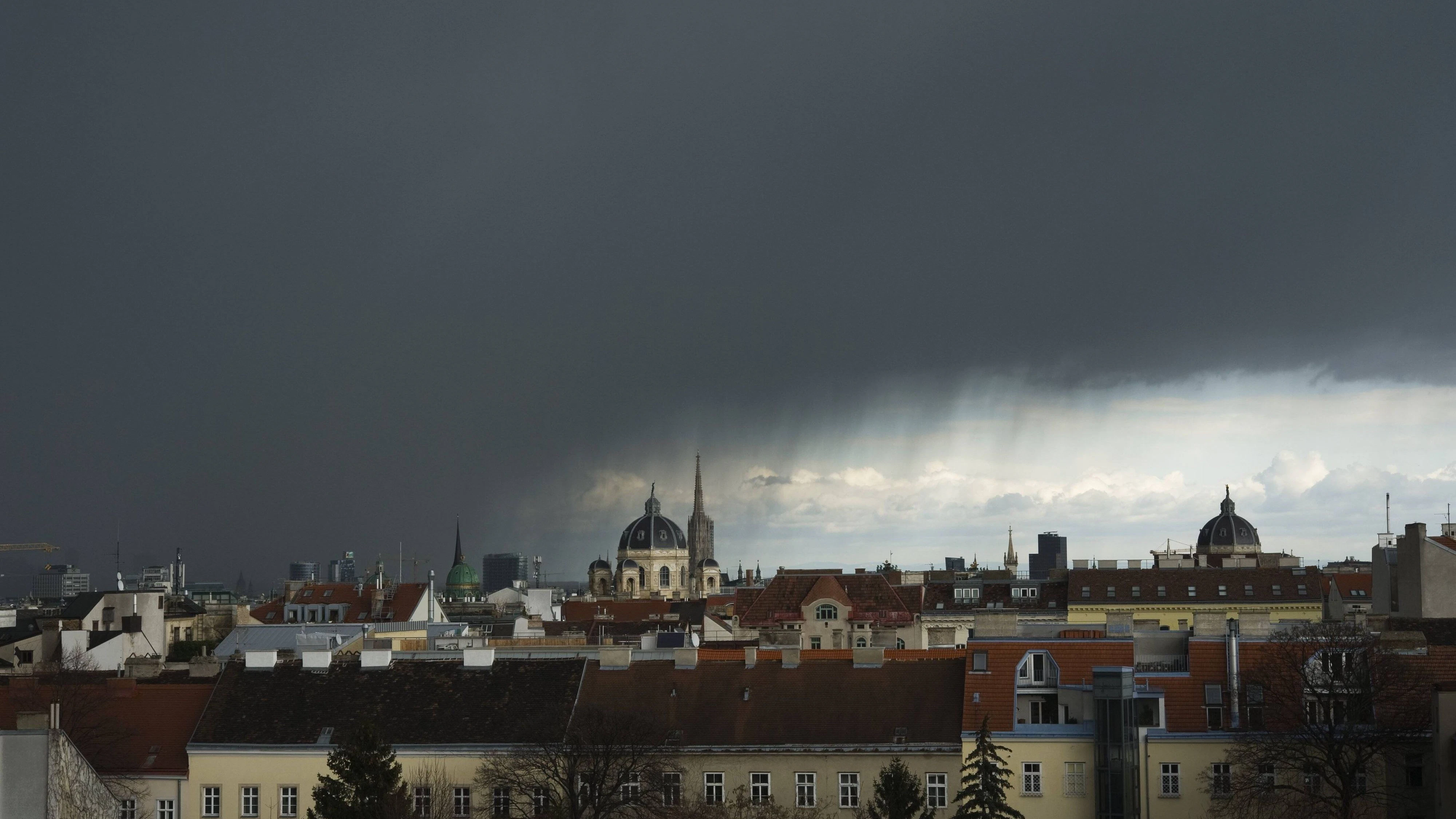 Auch die Bundeshauptstadt muss sich jetzt auf Gewitter einstellen.