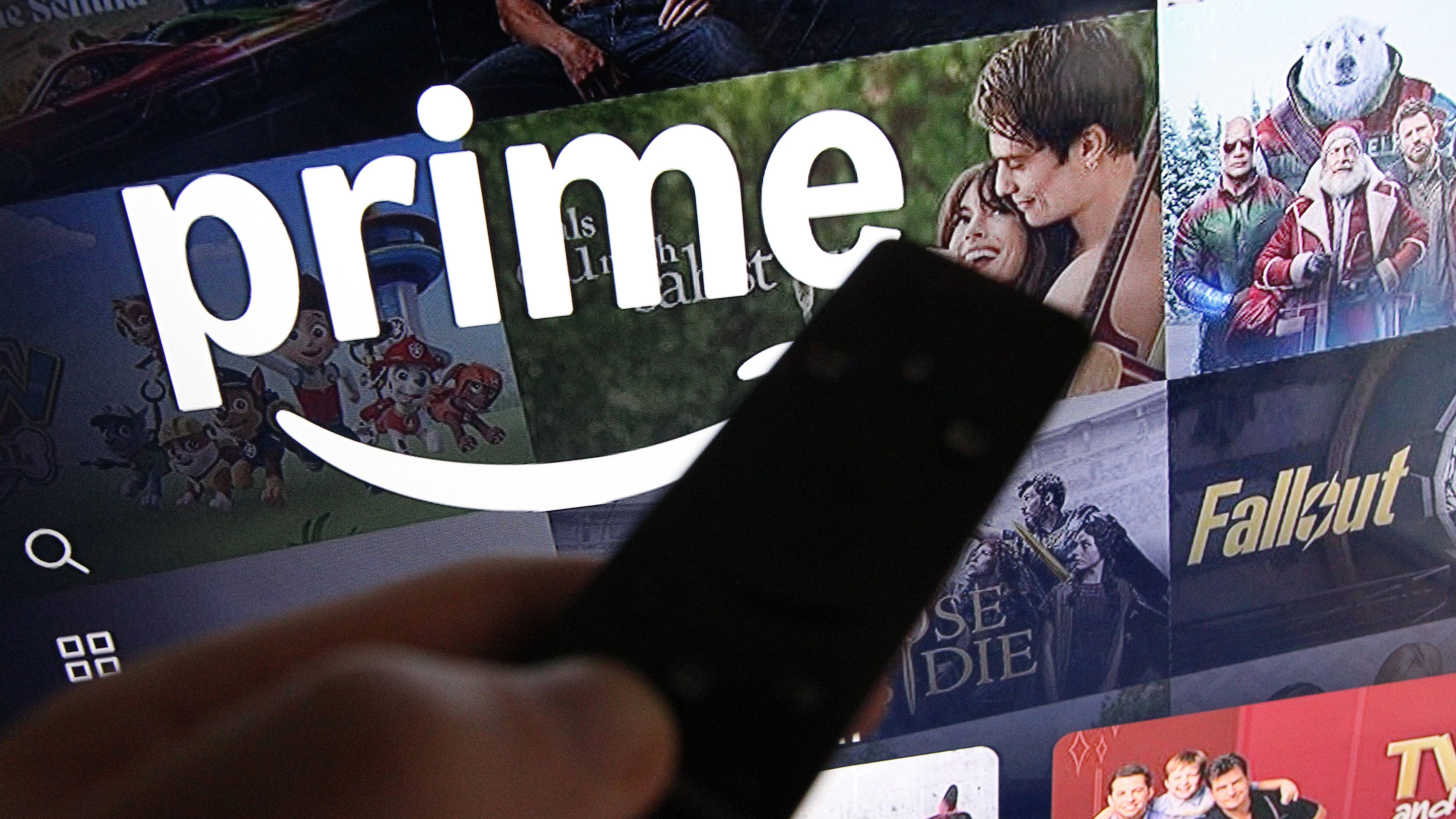 Auf einem Fernsehgerät wurde die Onlinevideothek Amazon Prime Video aufgerufen. Schnelsen Hamburg *** The online video store Amazon Prime Video was called up on a television Schnelsen Hamburg