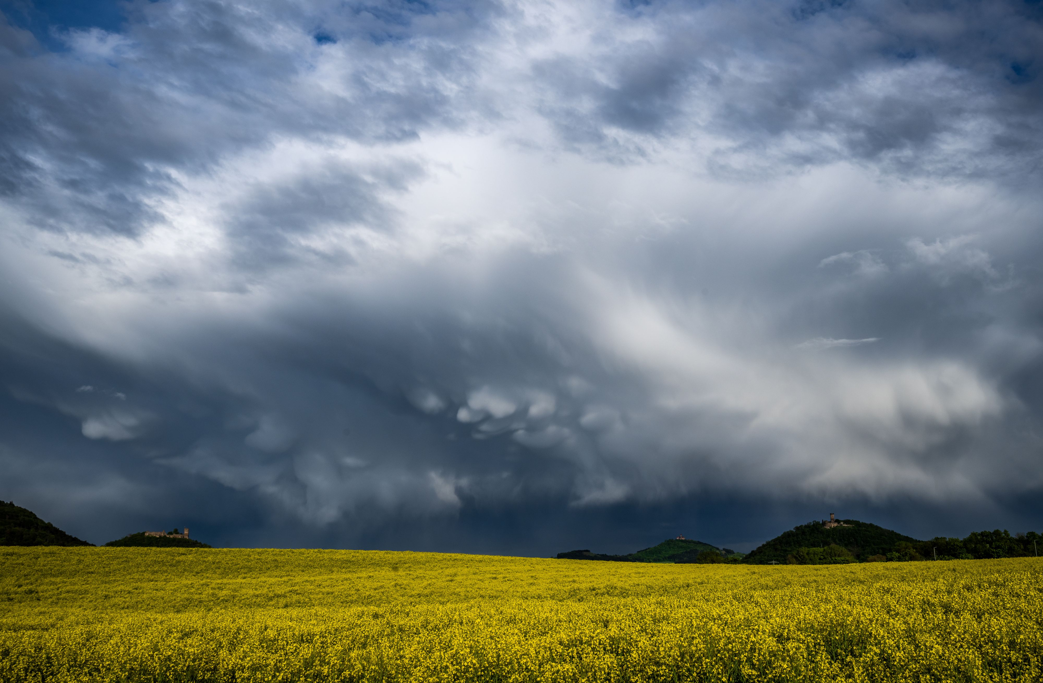 Heute.at - Es wird turbulent – Wetter-Wahnsinn in Österreich