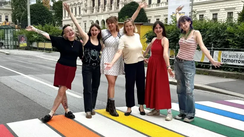 Graz bekommt drei neue Regenbogen-Zebrastreifen