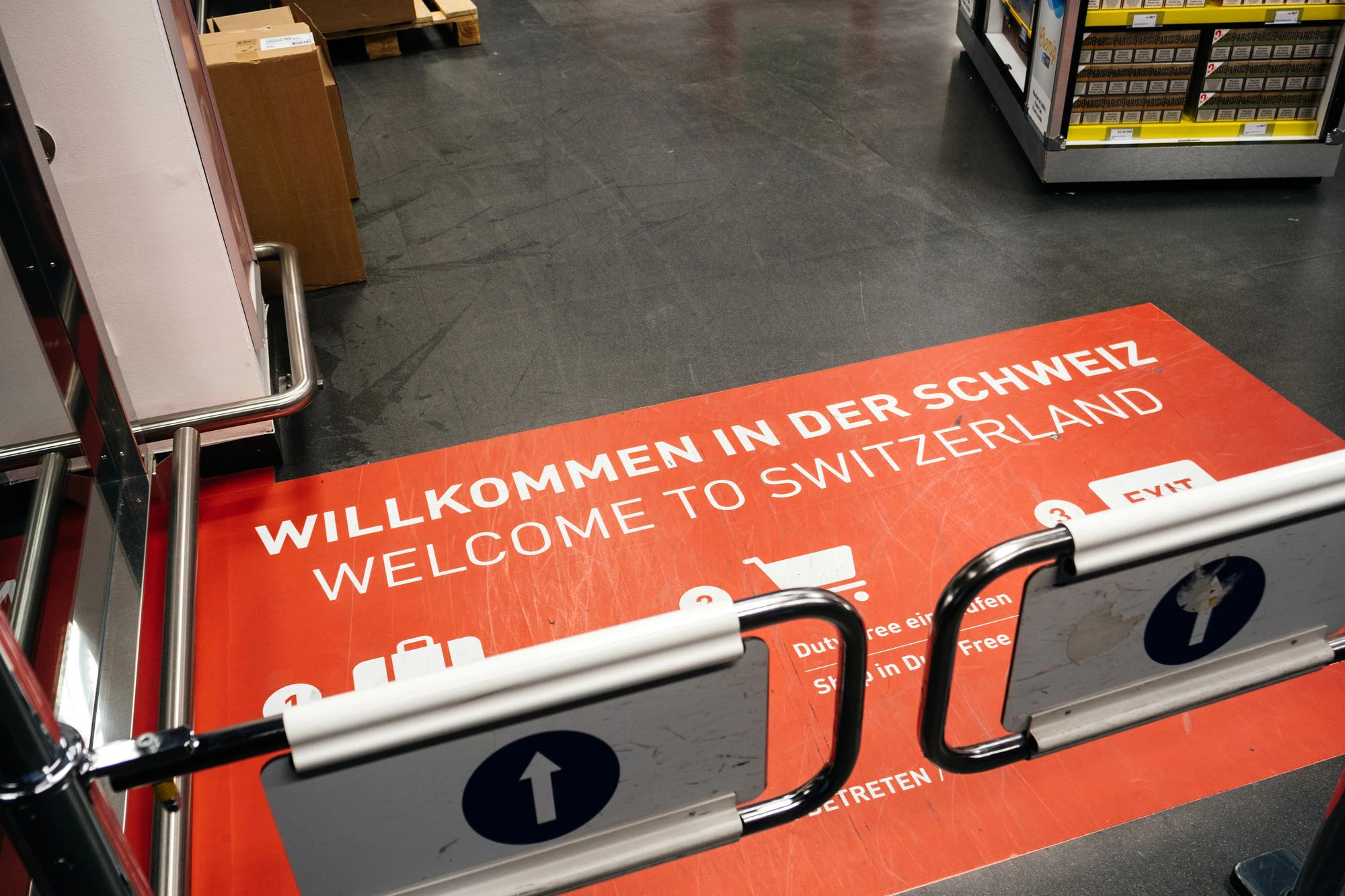 "Willkommen in der Schweiz" – heißt es das bald nur mehr für zahlungskräftige Touristen?