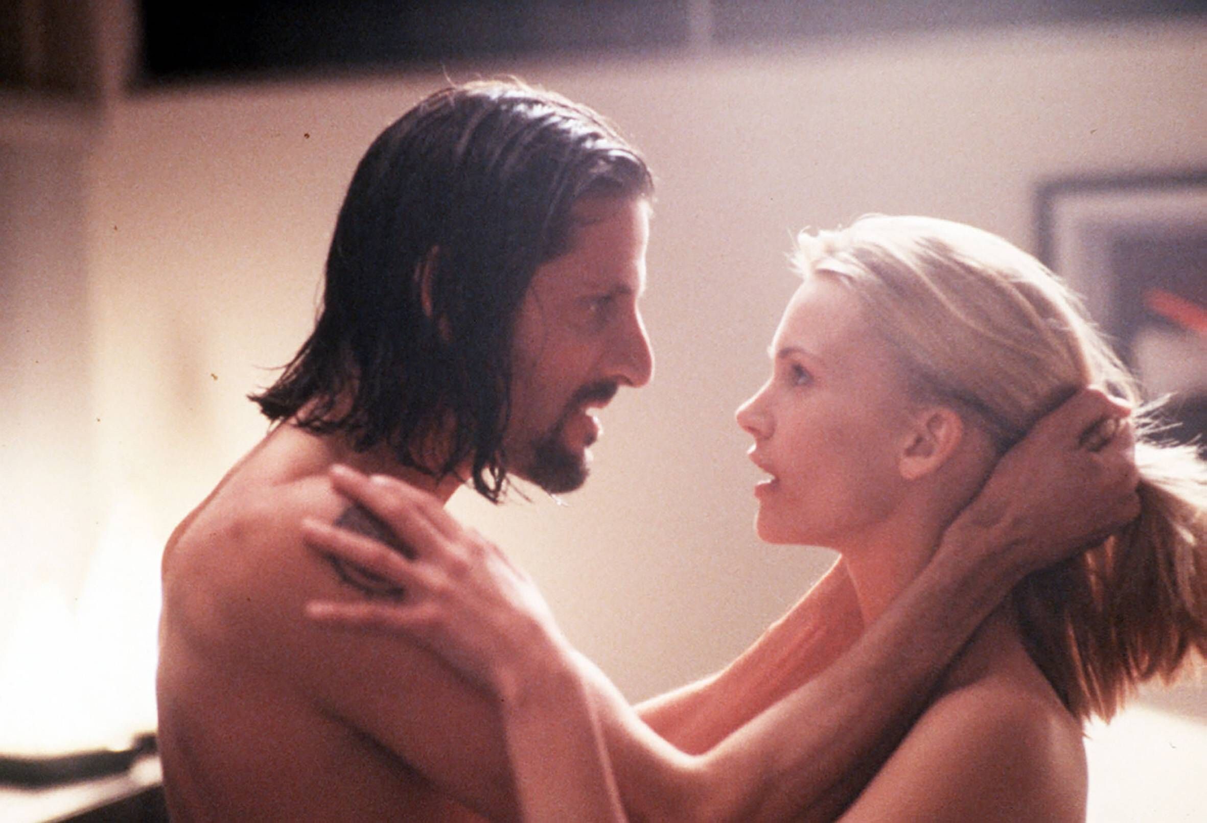 Anthony Guidera und Natasha Henstridge in 