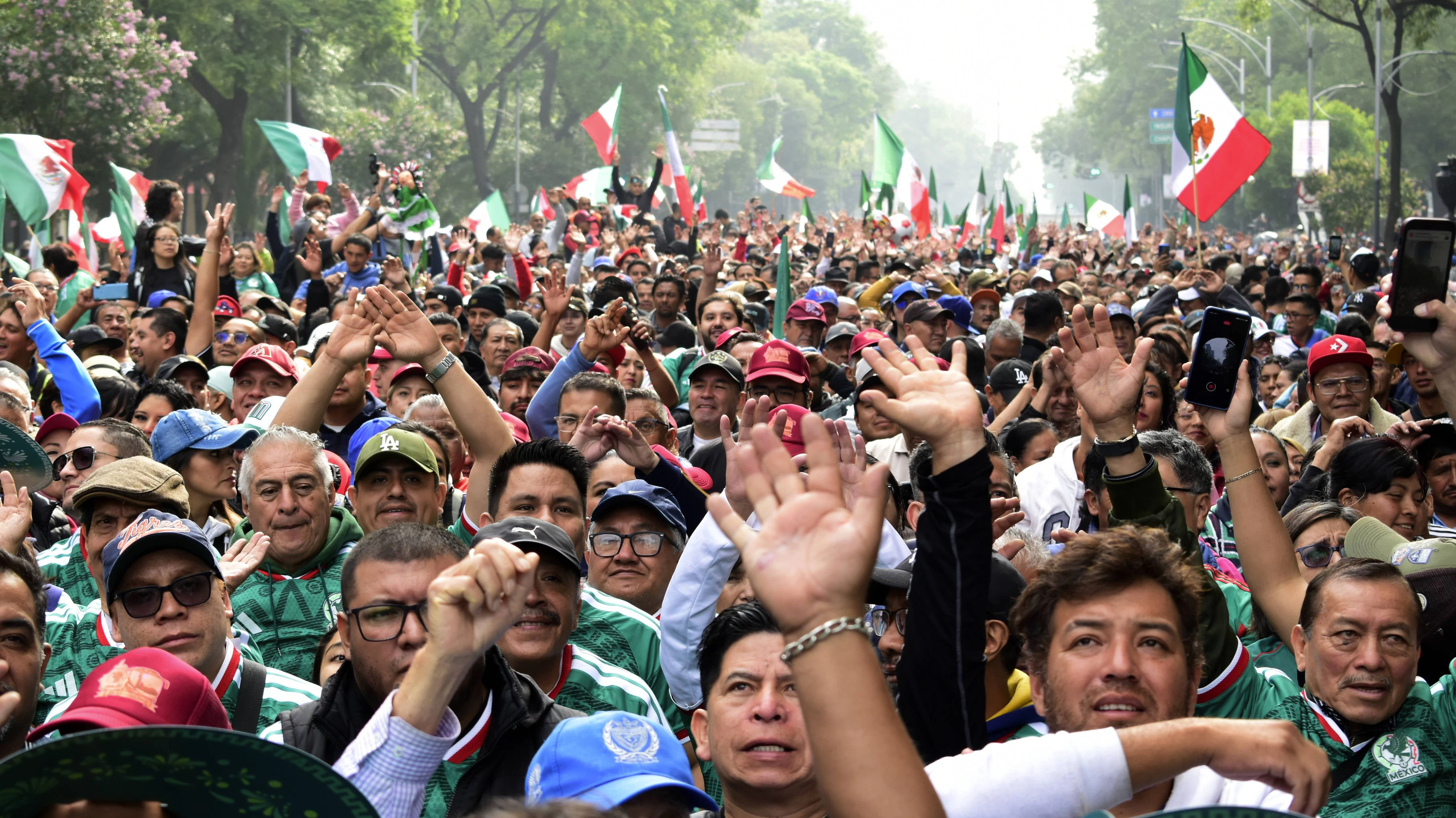 Heute.at - WM-Fieber in Mexiko! Schüler bekommen schulfrei