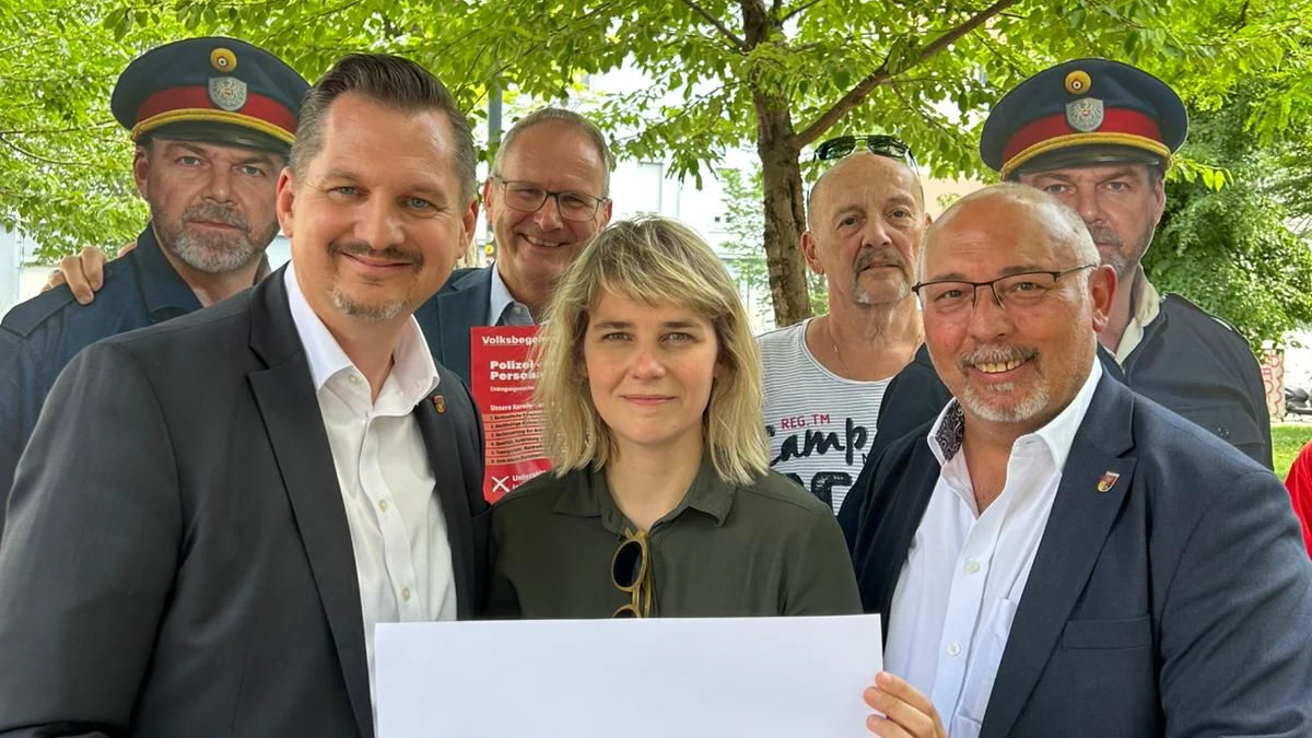 v.l.: Die Bezirksvorsteher Marcus Franz (Favoriten), Stefanie Lamp (Ottakring) und Peter Jagsch (Hernals) fordern mehr Polizeibeamte.
