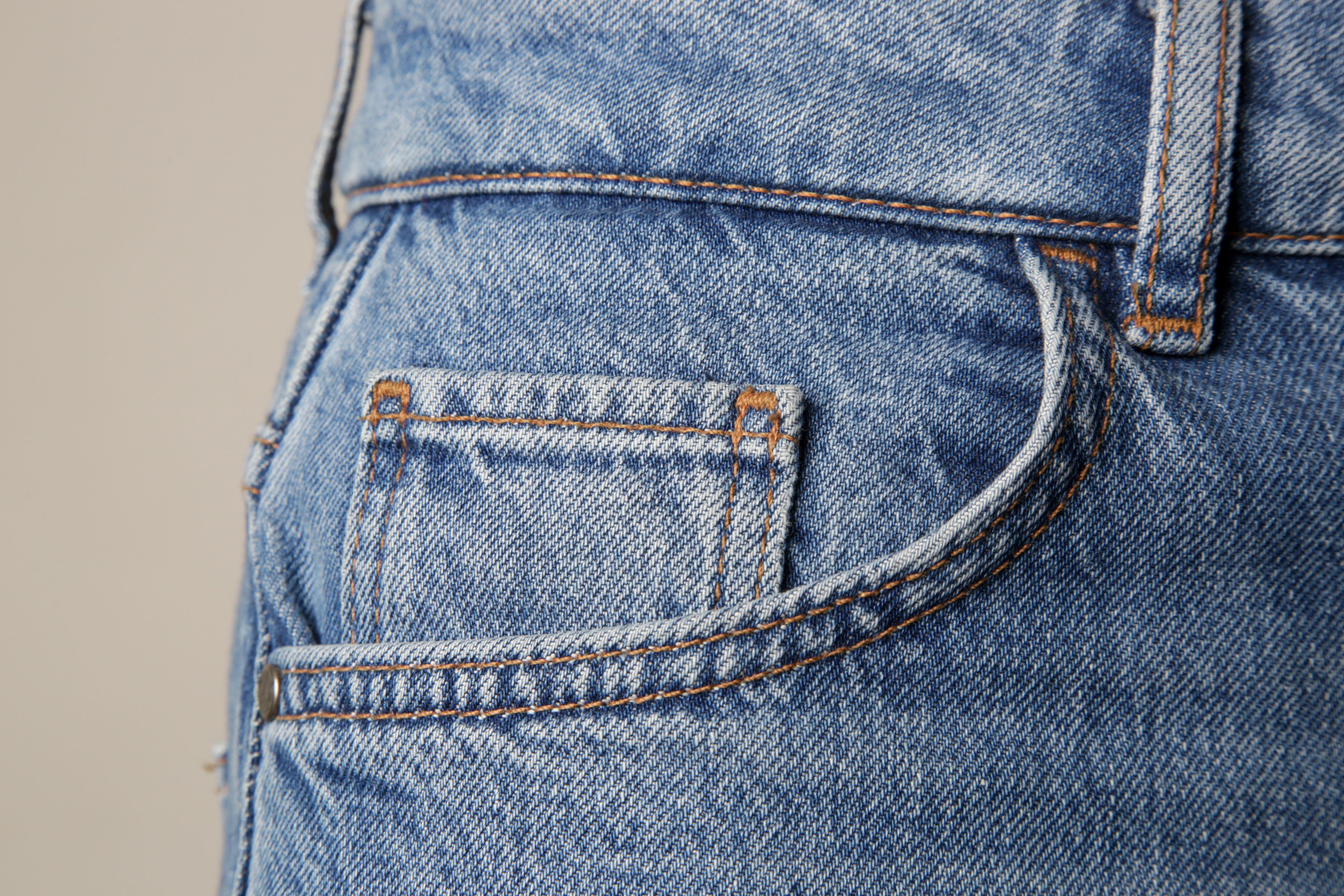 Heute.at - Wozu dient die kleine Tasche an der Jeans wirklich?