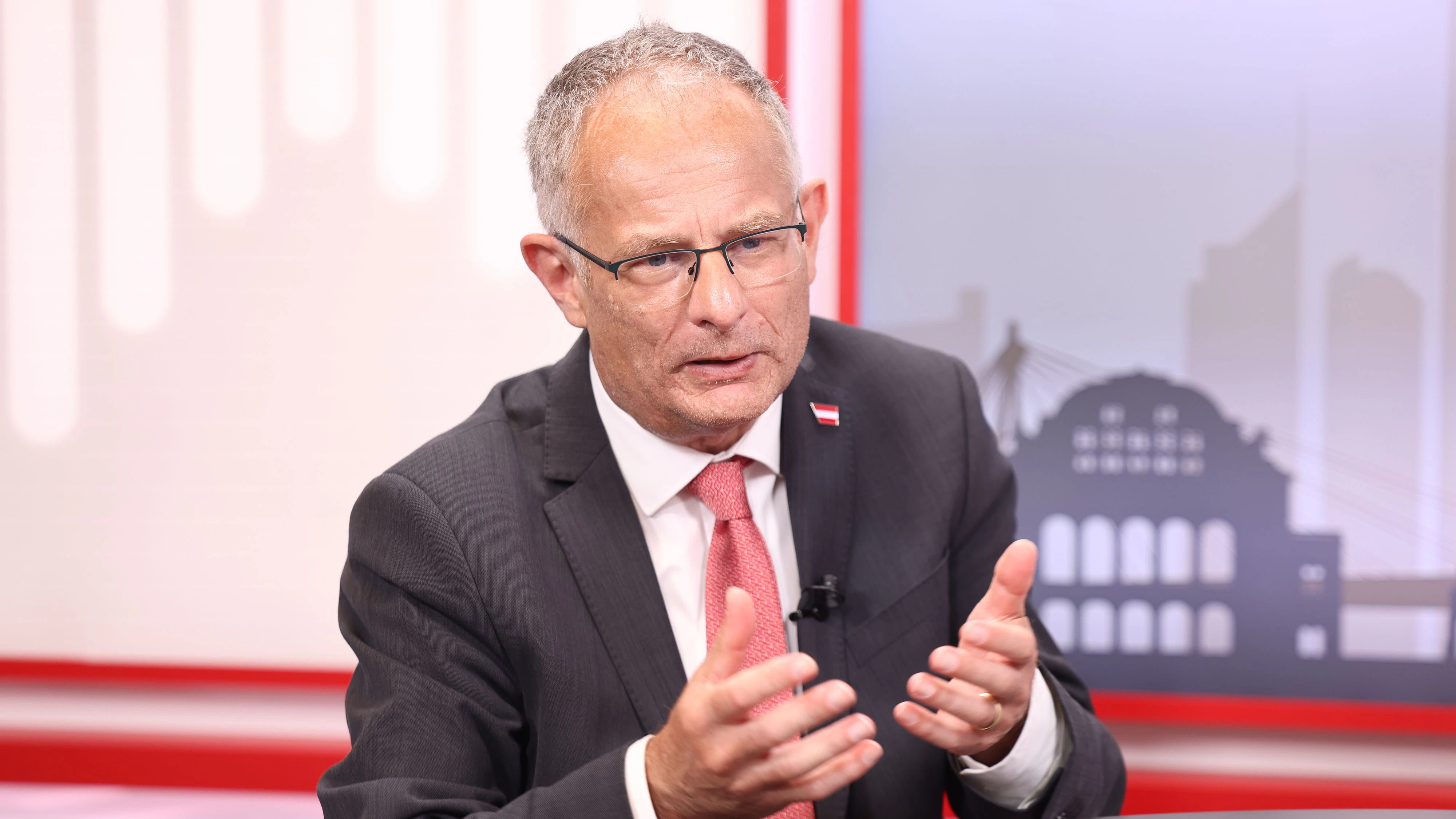 Markus Marterbauer setzt auf Flexibilität, auch beim Budget.