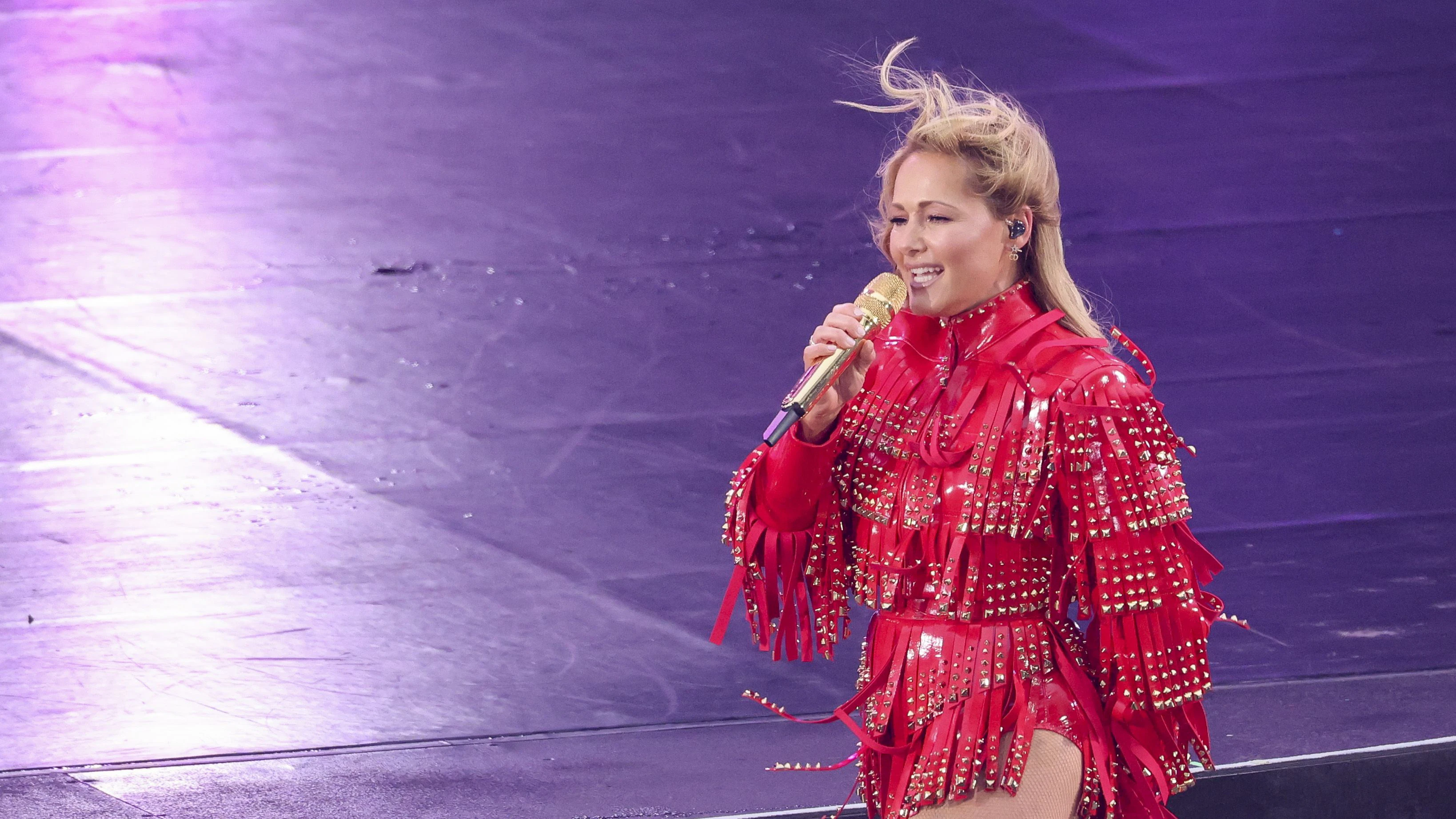 Helene Fischer hat ihre Tour gestartet.