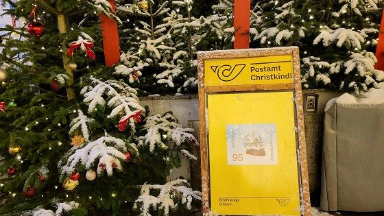 Der 65-jährige fälschte laut Polizei Briefmarken.