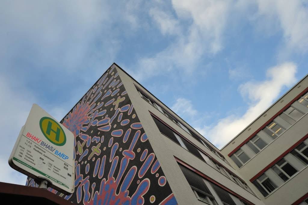 Das Schulzentrum B3 (BHAK BHAS BAfEP) Bruck an der Mur wurde Opfer eines dreisten Hackerangriffs.