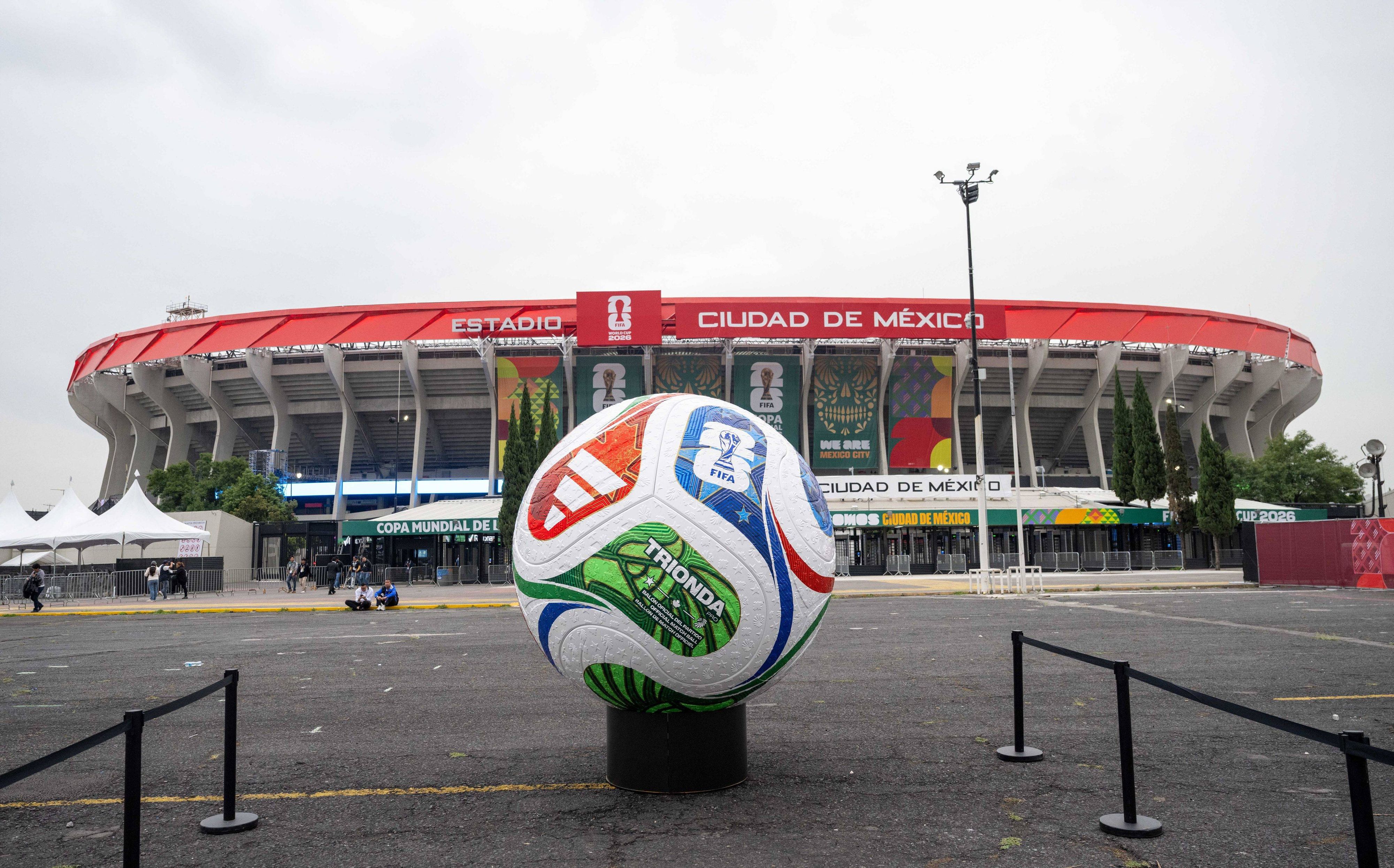 Im Aztekenstadion wird gespielt.