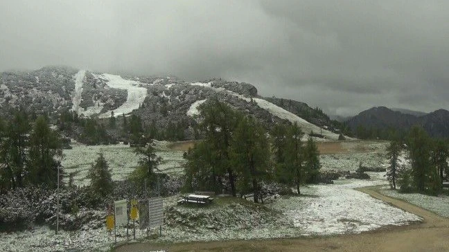 Heute.at - Wintereinbruch im Juni – auf der Höss liegt Schnee